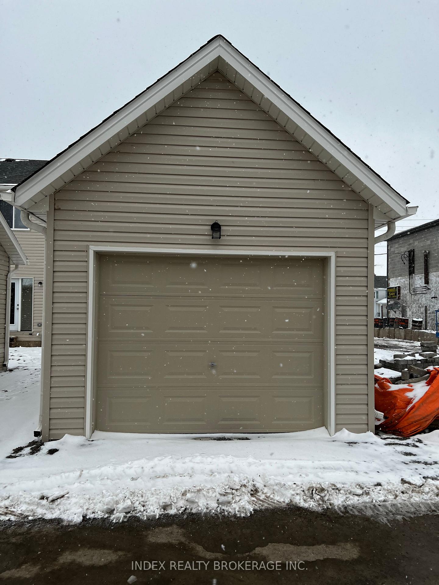 Photo 1 of Unit 1, 150 Broadway, Welland, Broadway — HOMEH