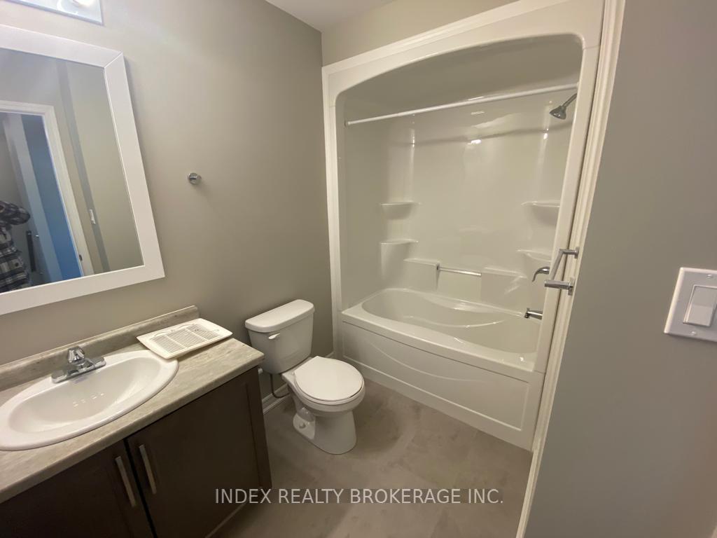 Photo 6 of Unit 1, 150 Broadway, Welland, Broadway — HOMEH