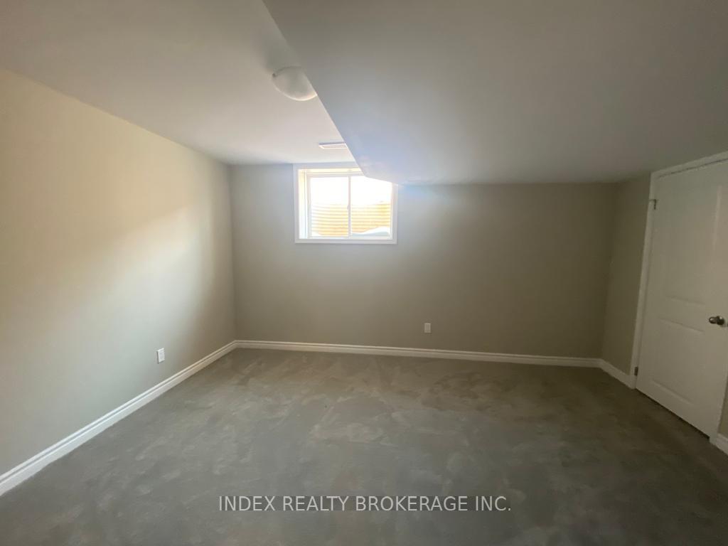 Photo 13 of Unit 1, 150 Broadway, Welland, Broadway — HOMEH