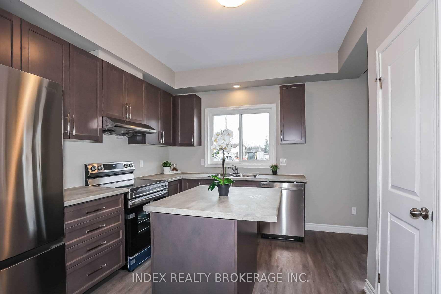 Photo 17 of Unit 1, 150 Broadway, Welland, Broadway — HOMEH
