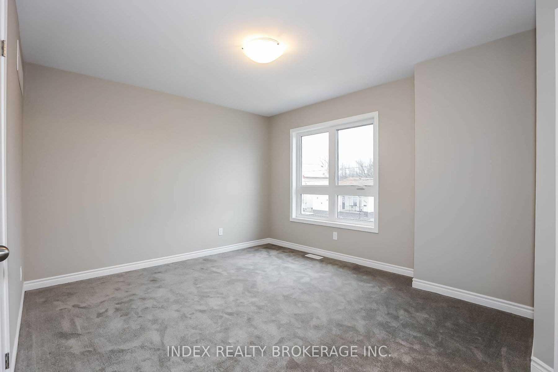Photo 24 of Unit 1, 150 Broadway, Welland, Broadway — HOMEH