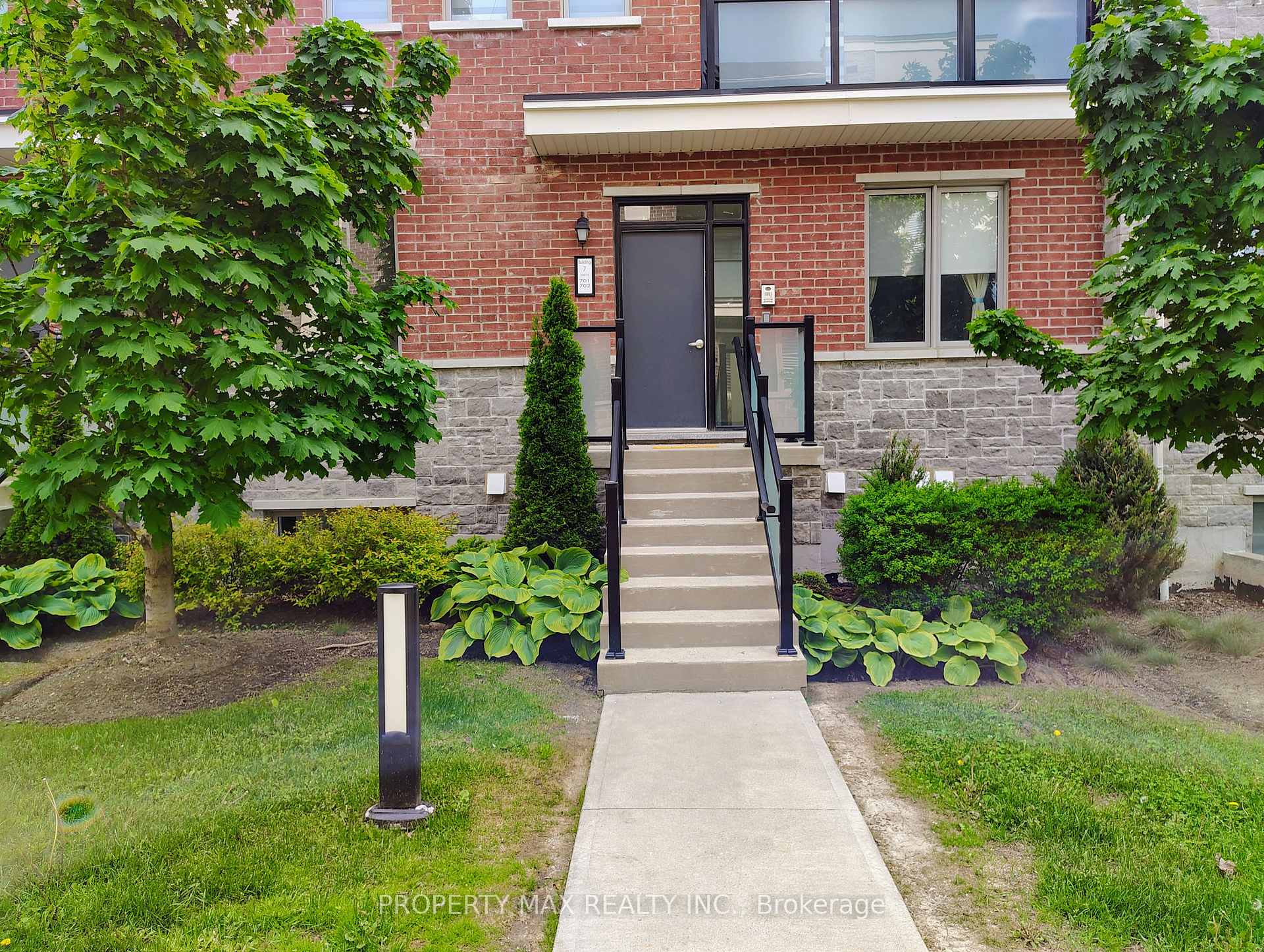 Photo 1 of Unit 702, 1148 Dragonfly Avenue, Pickering, Rural Pickering — HOMEH