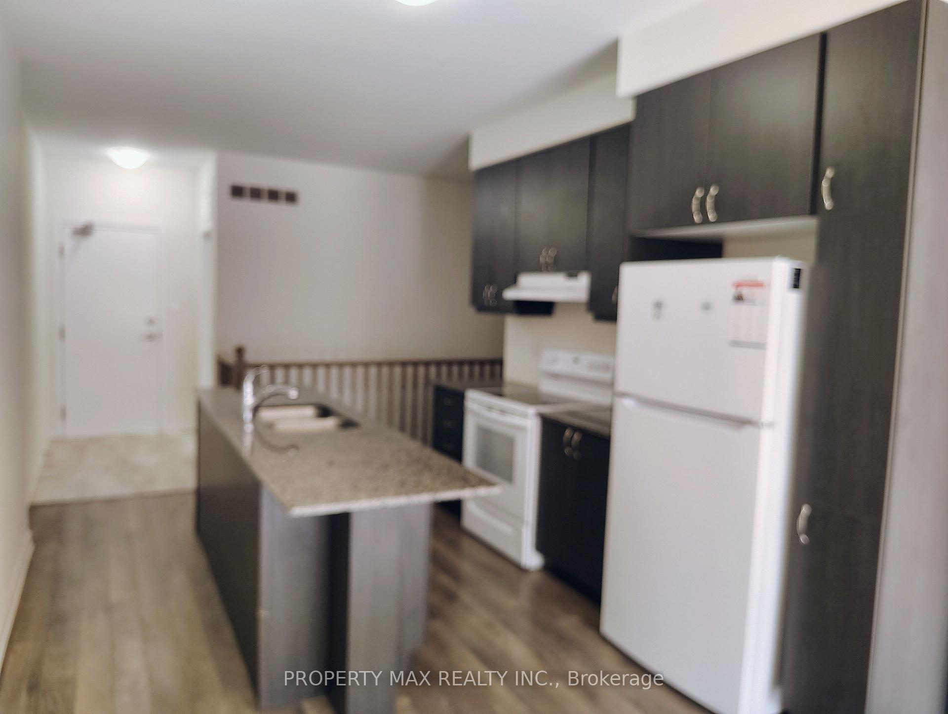 Photo 4 of Unit 702, 1148 Dragonfly Avenue, Pickering, Rural Pickering — HOMEH