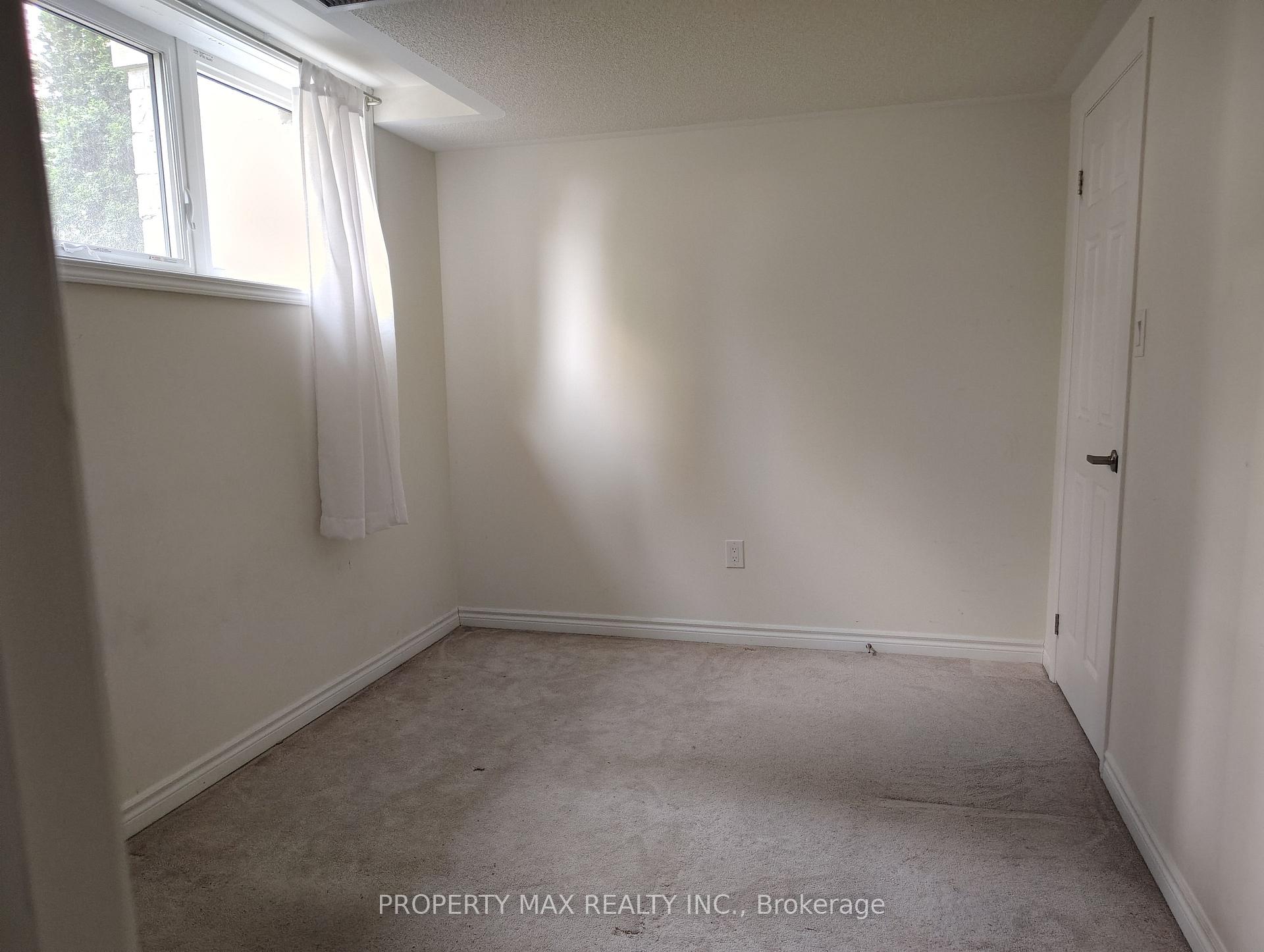 Photo 17 of Unit 702, 1148 Dragonfly Avenue, Pickering, Rural Pickering — HOMEH