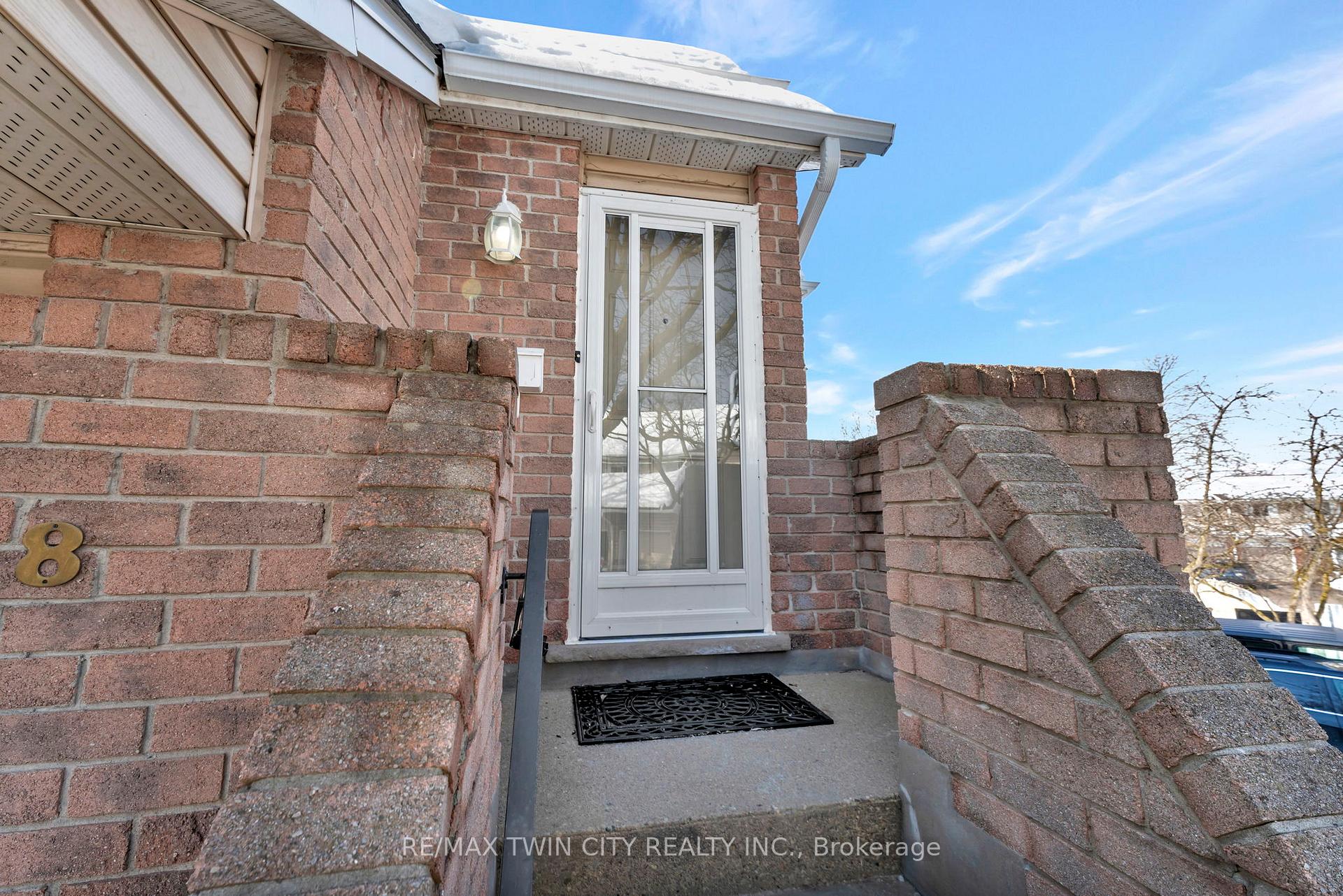 Photo 6 of Unit 8, 205 Highland Crescent, Kitchener — HOMEH