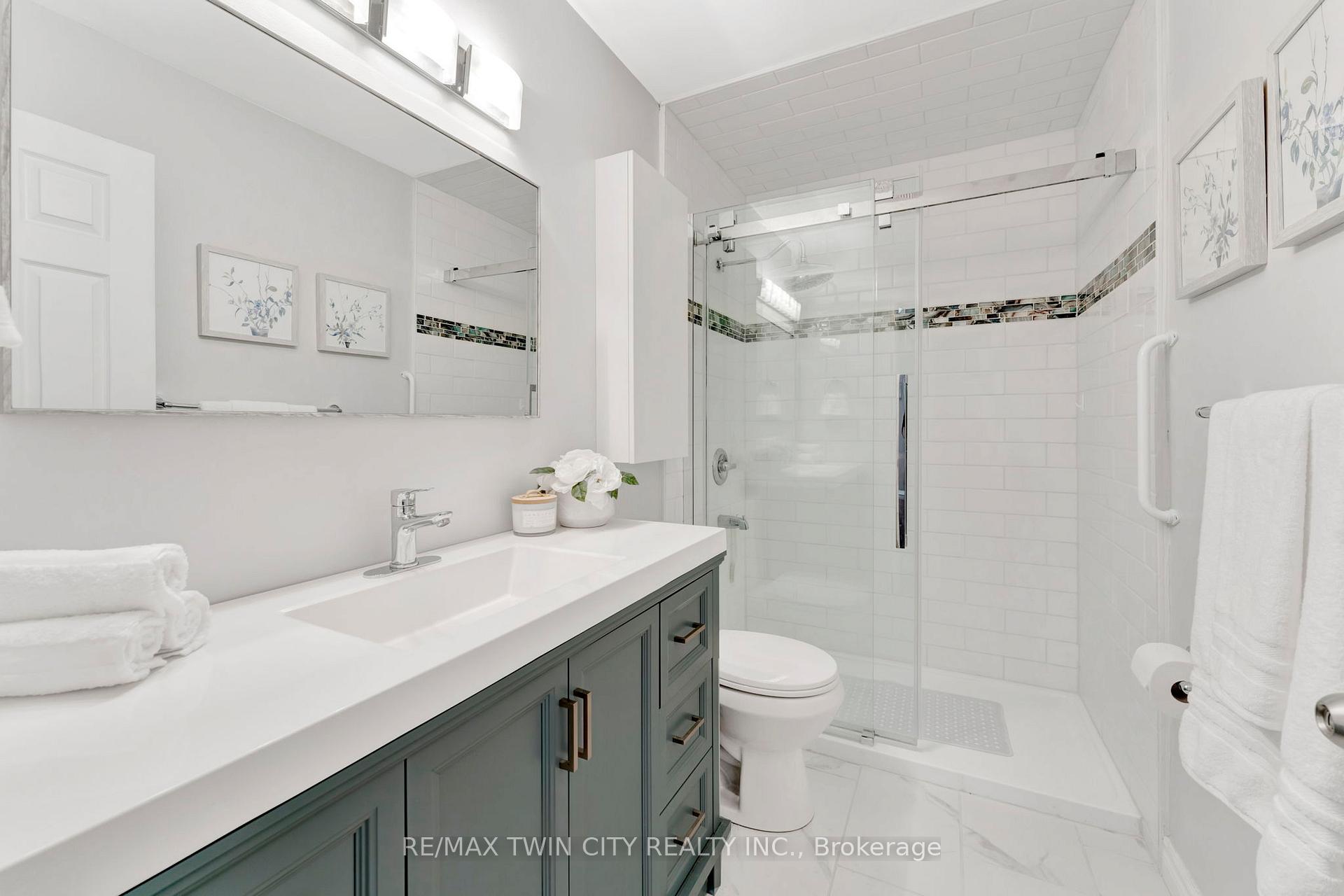 Photo 23 of Unit 8, 205 Highland Crescent, Kitchener — HOMEH