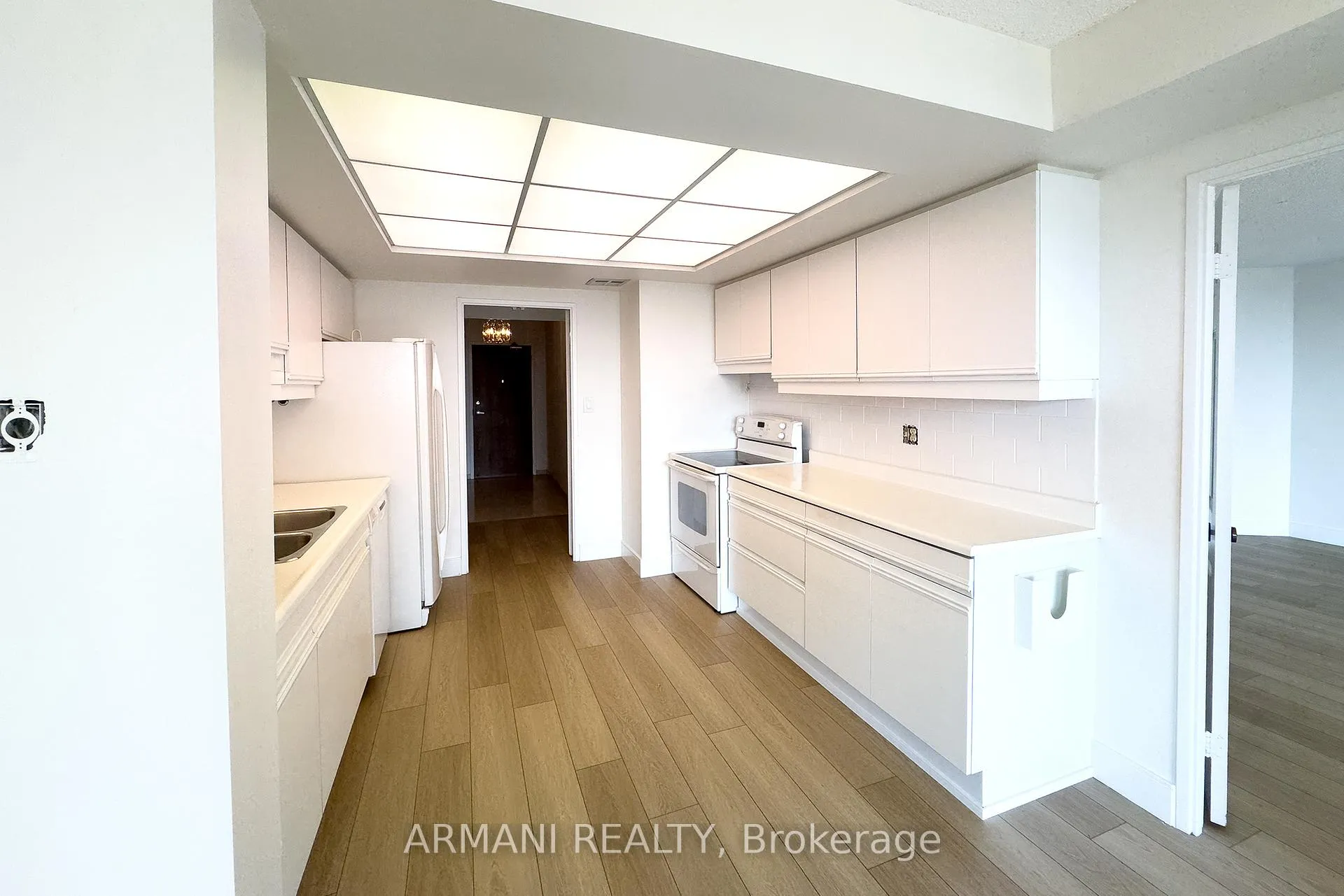 Photo 12 of Unit 1611, 2000 Islington Avenue, Etobicoke, Kingsview Village-The Westway — HOMEH