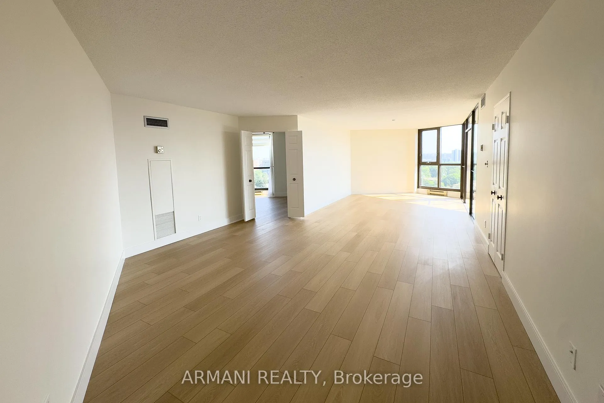 Photo 17 of Unit 1611, 2000 Islington Avenue, Etobicoke, Kingsview Village-The Westway — HOMEH