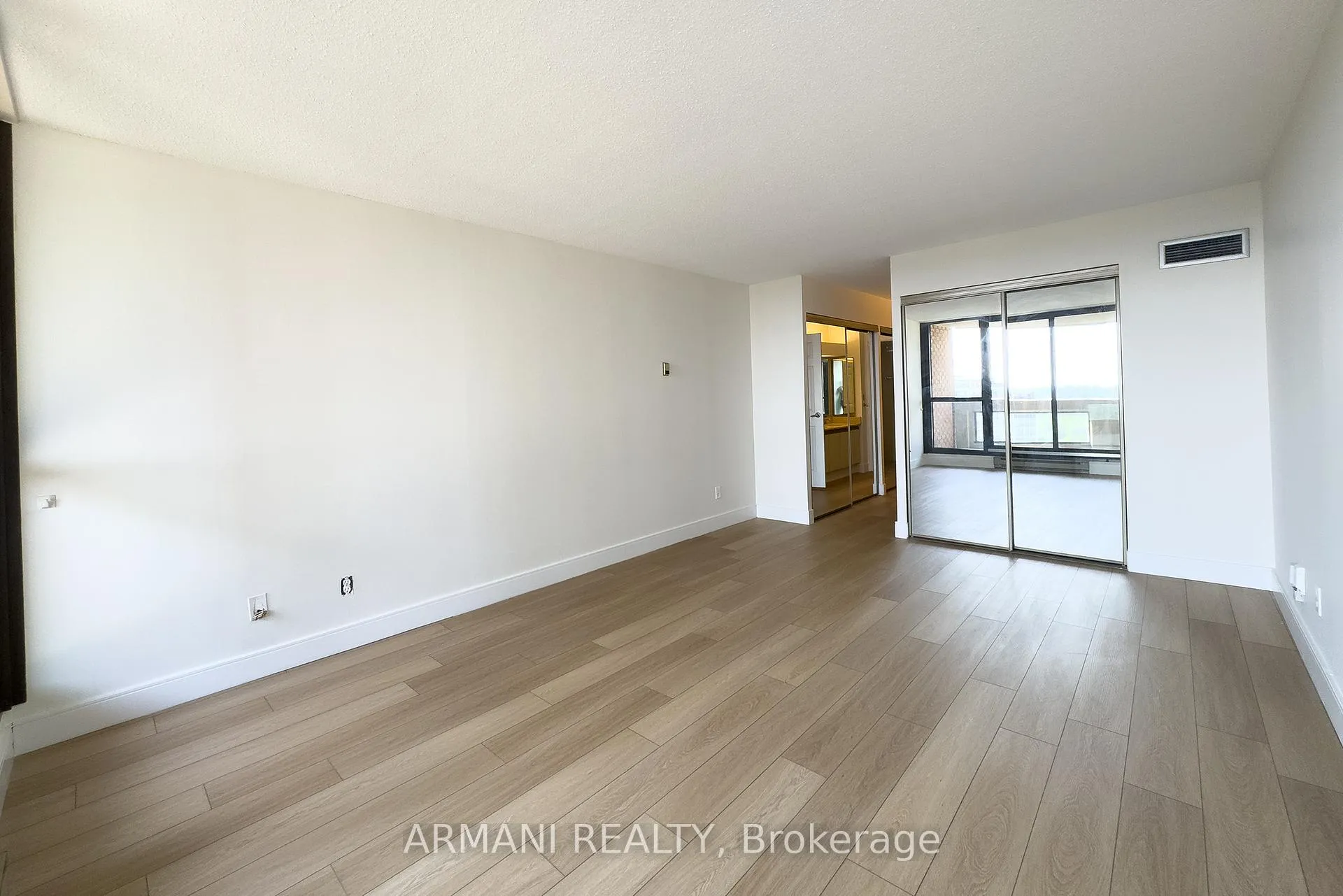 Photo 26 of Unit 1611, 2000 Islington Avenue, Etobicoke, Kingsview Village-The Westway — HOMEH