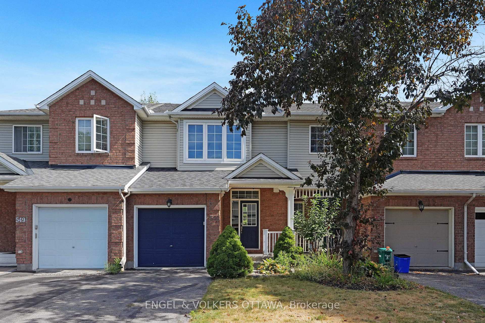 Front of 551 Wild Shore Crescent