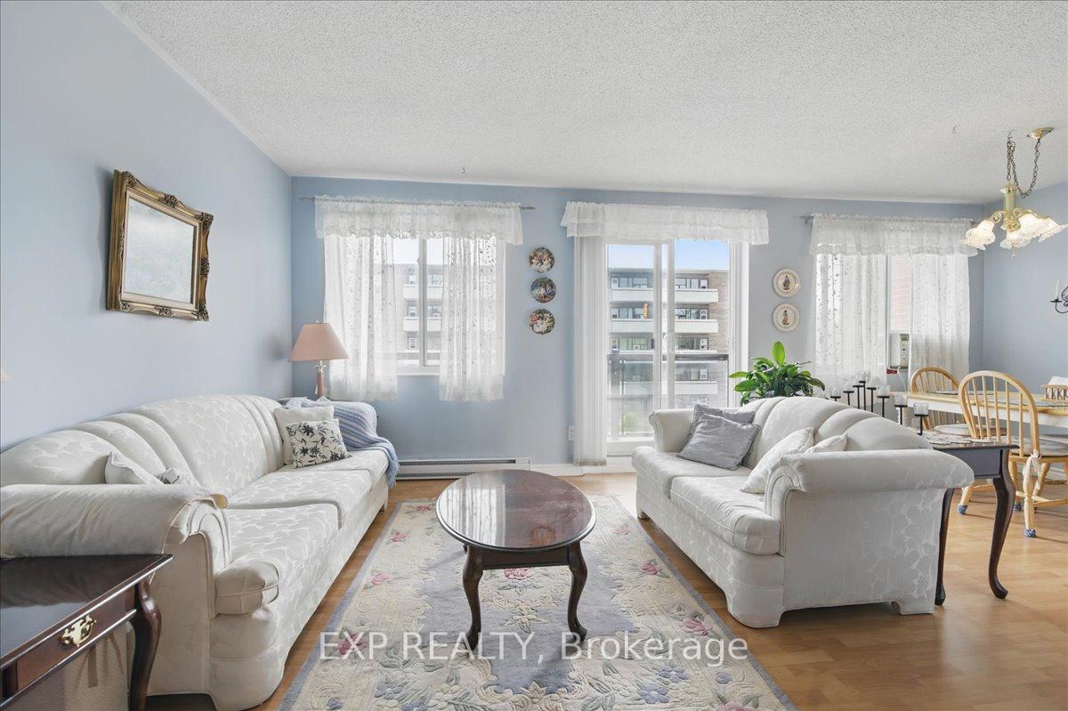 Photo 16 of Unit 306, 131 Taunton Road E, Oshawa, Centennial — HOMEH