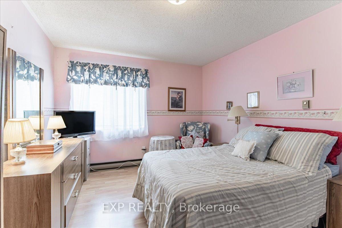 Photo 18 of Unit 306, 131 Taunton Road E, Oshawa, Centennial — HOMEH