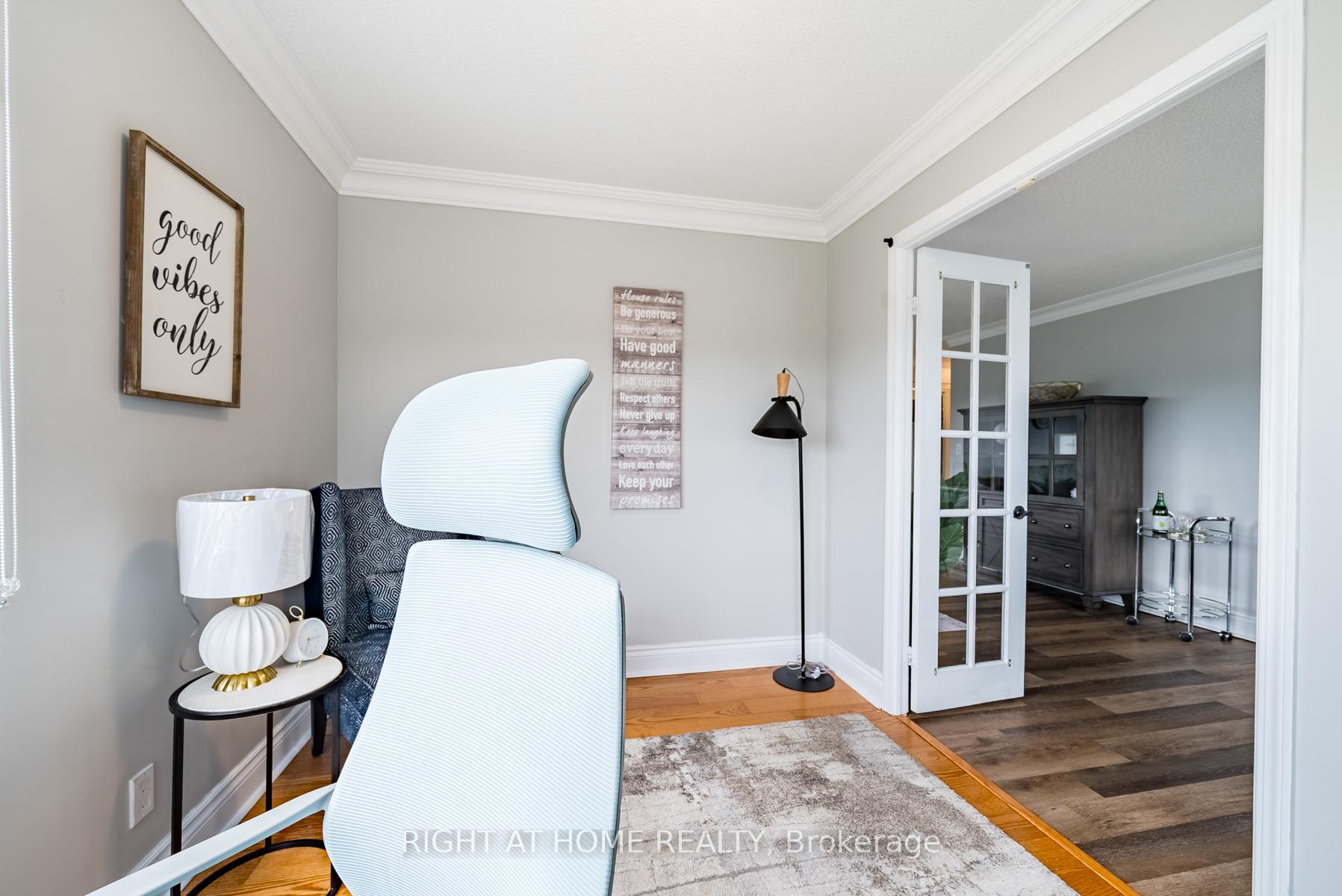 Photo 12 of Unit 1613, 1000 The Esplanade N, Pickering, Town Centre — HOMEH