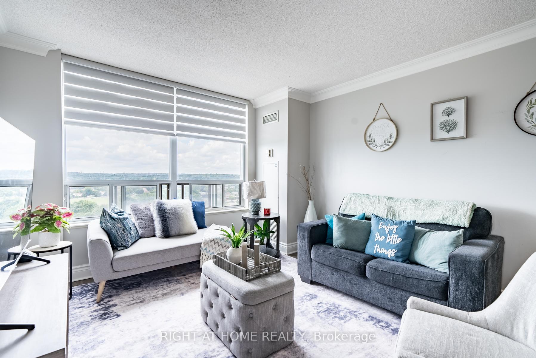 Photo 13 of Unit 1613, 1000 The Esplanade N, Pickering, Town Centre — HOMEH