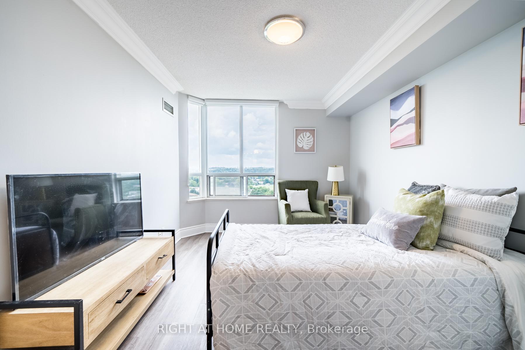 Photo 20 of Unit 1613, 1000 The Esplanade N, Pickering, Town Centre — HOMEH