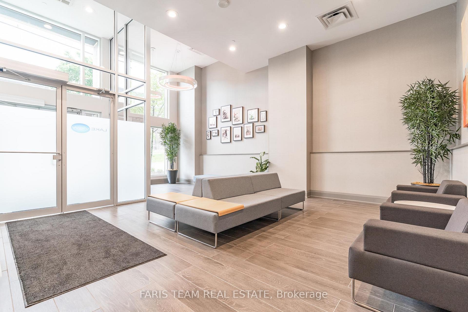 Photo 4 of Unit 305, 111 Worsley Street, Barrie, City Centre — HOMEH