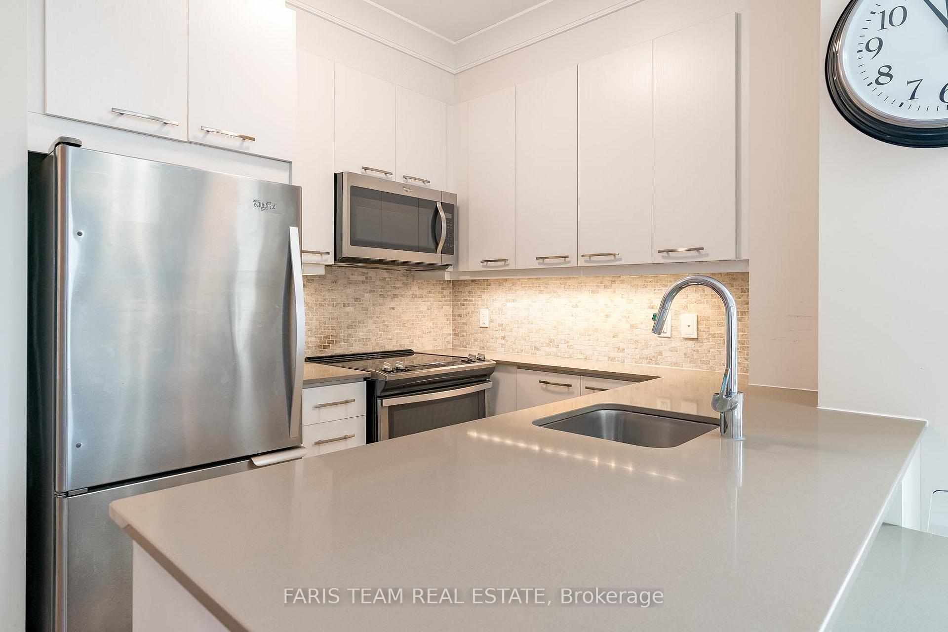 Photo 7 of Unit 305, 111 Worsley Street, Barrie, City Centre — HOMEH