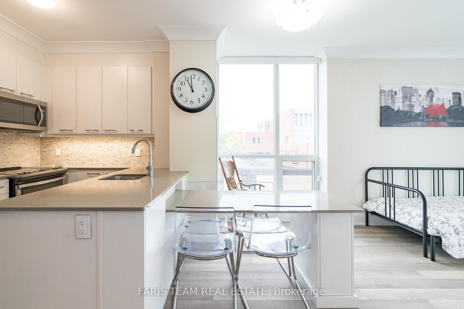 Photo 9 of Unit 305, 111 Worsley Street, Barrie, City Centre — HOMEH