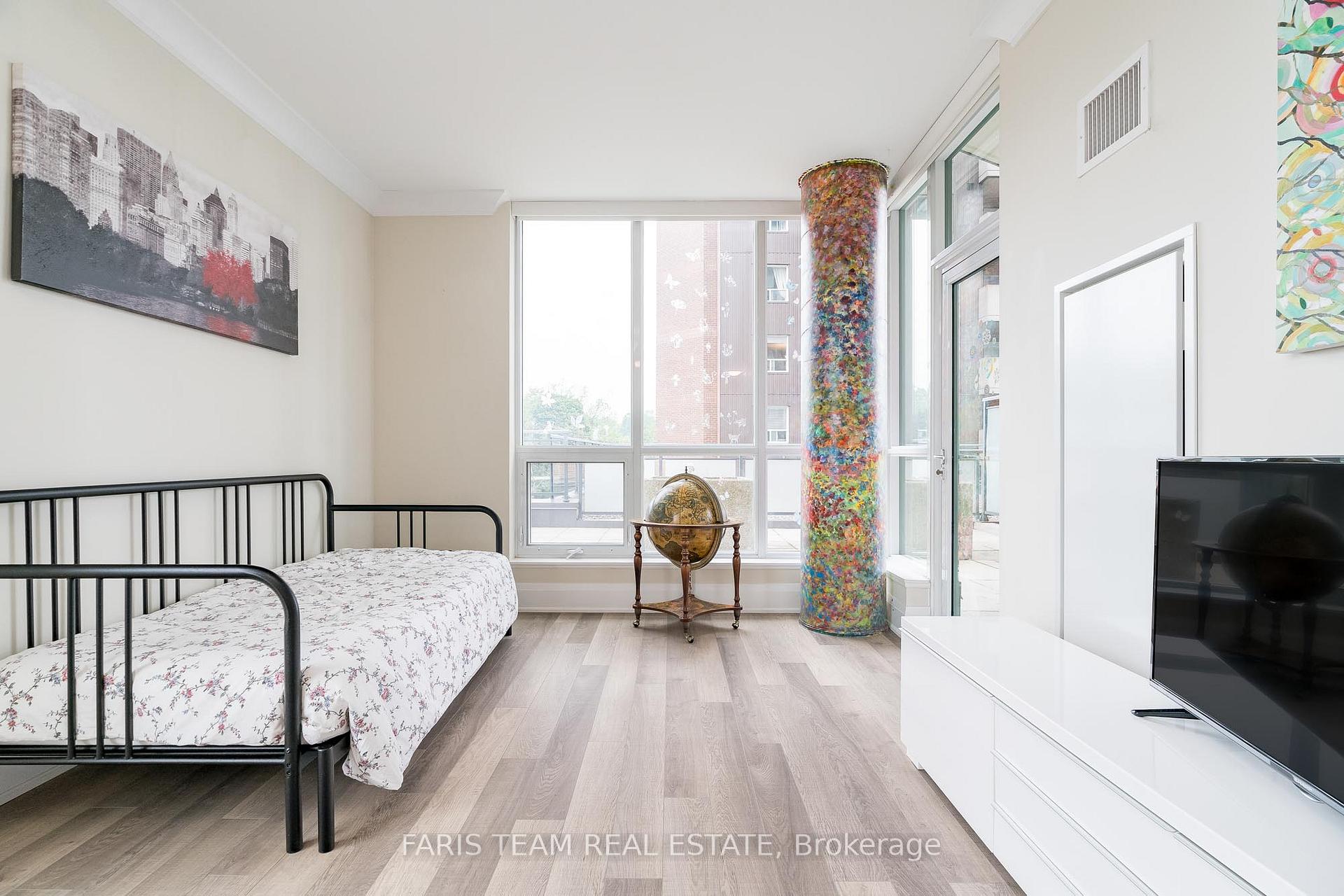 Photo 11 of Unit 305, 111 Worsley Street, Barrie, City Centre — HOMEH