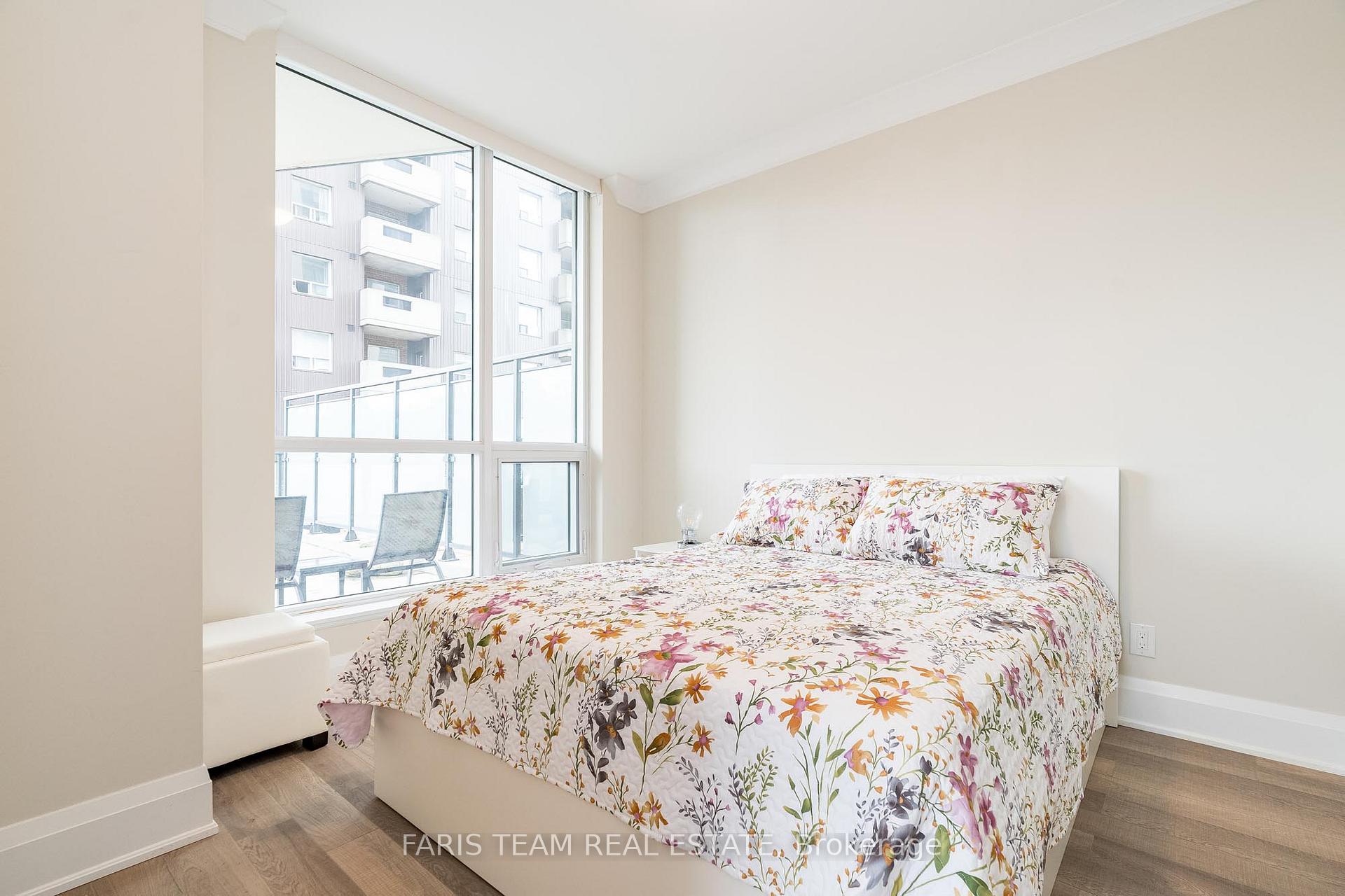 Photo 13 of Unit 305, 111 Worsley Street, Barrie, City Centre — HOMEH