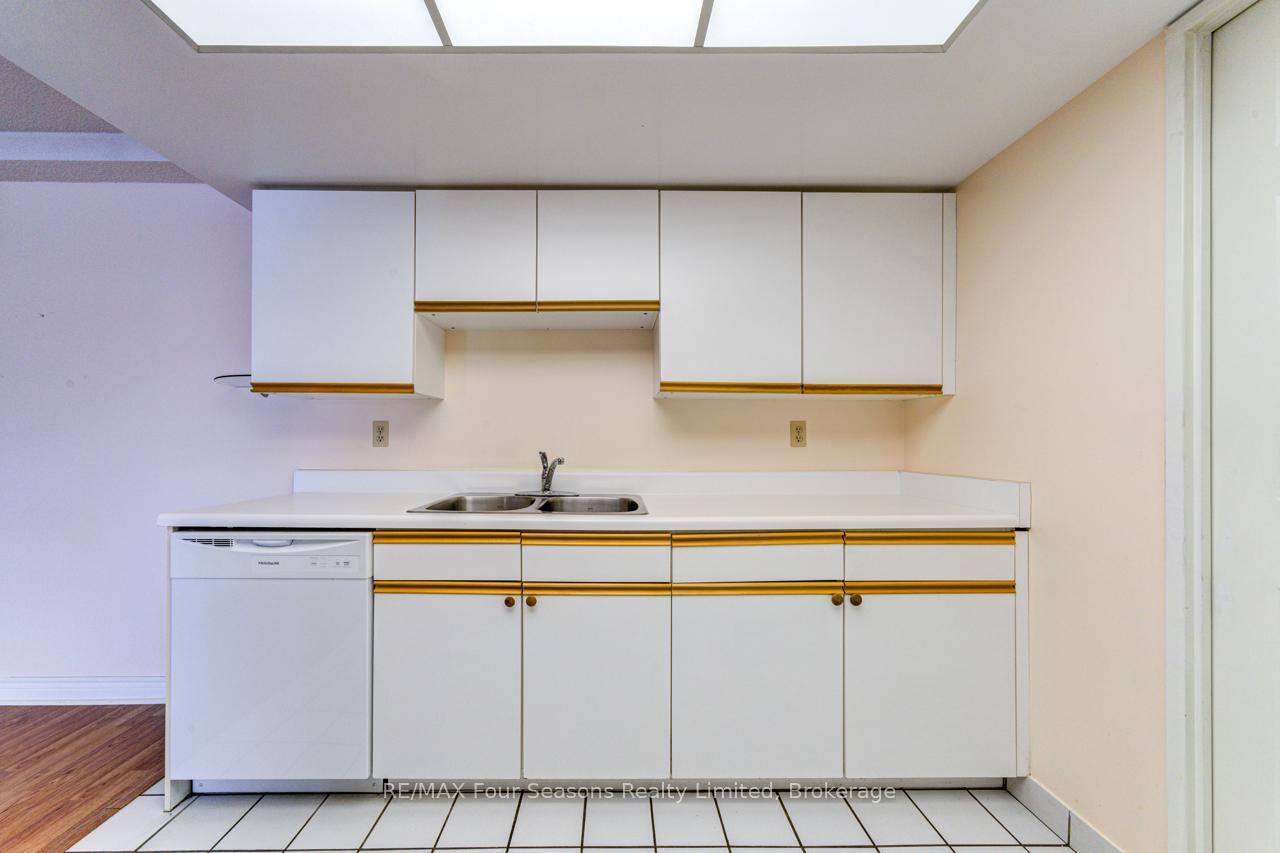 Photo 19 of Unit 415, 172 Eighth Street, Collingwood — HOMEH