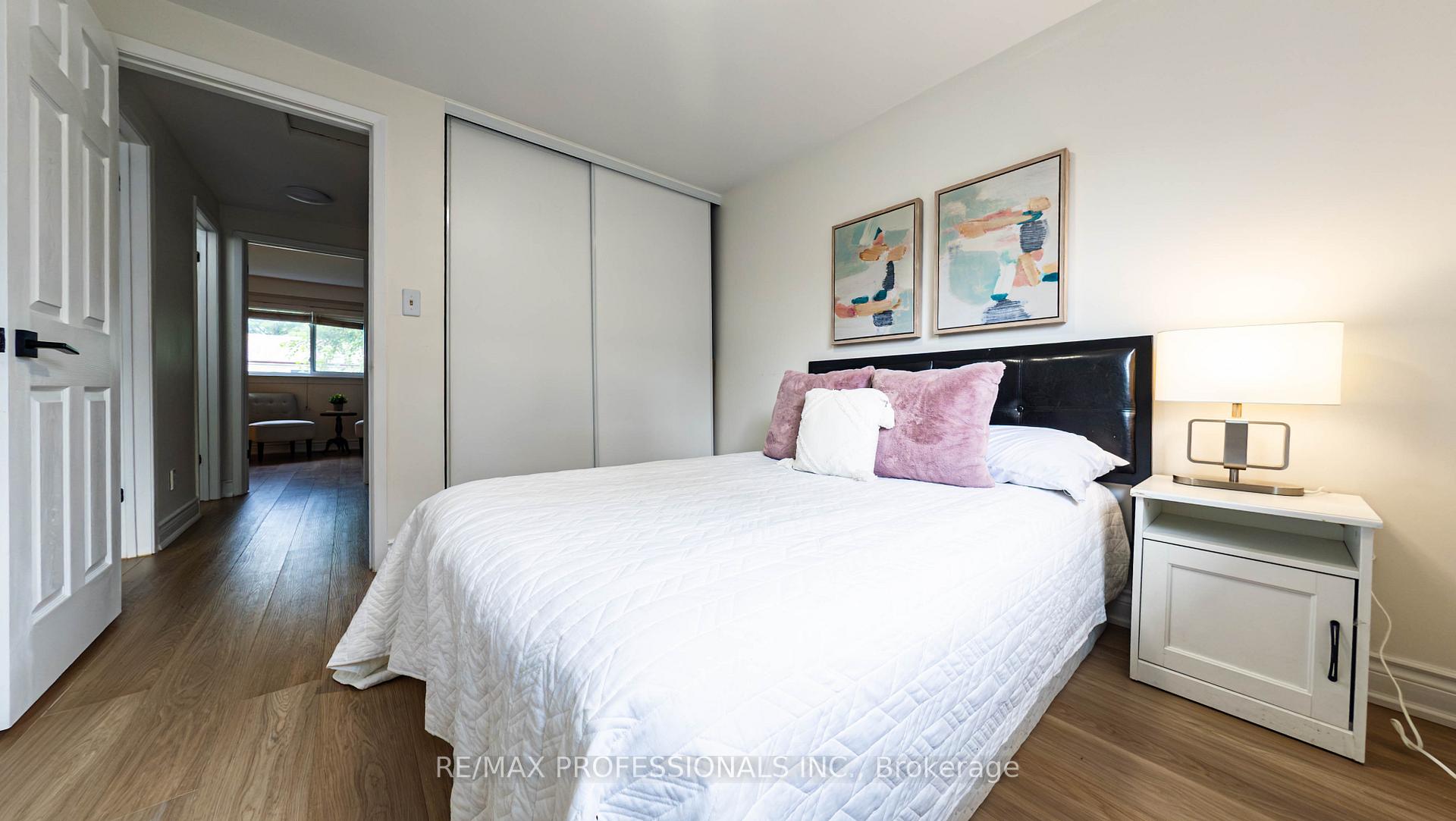 Photo 25 of Unit 27, 1 Wootten Way S, Markham, Sherwood-Amberglen — HOMEH