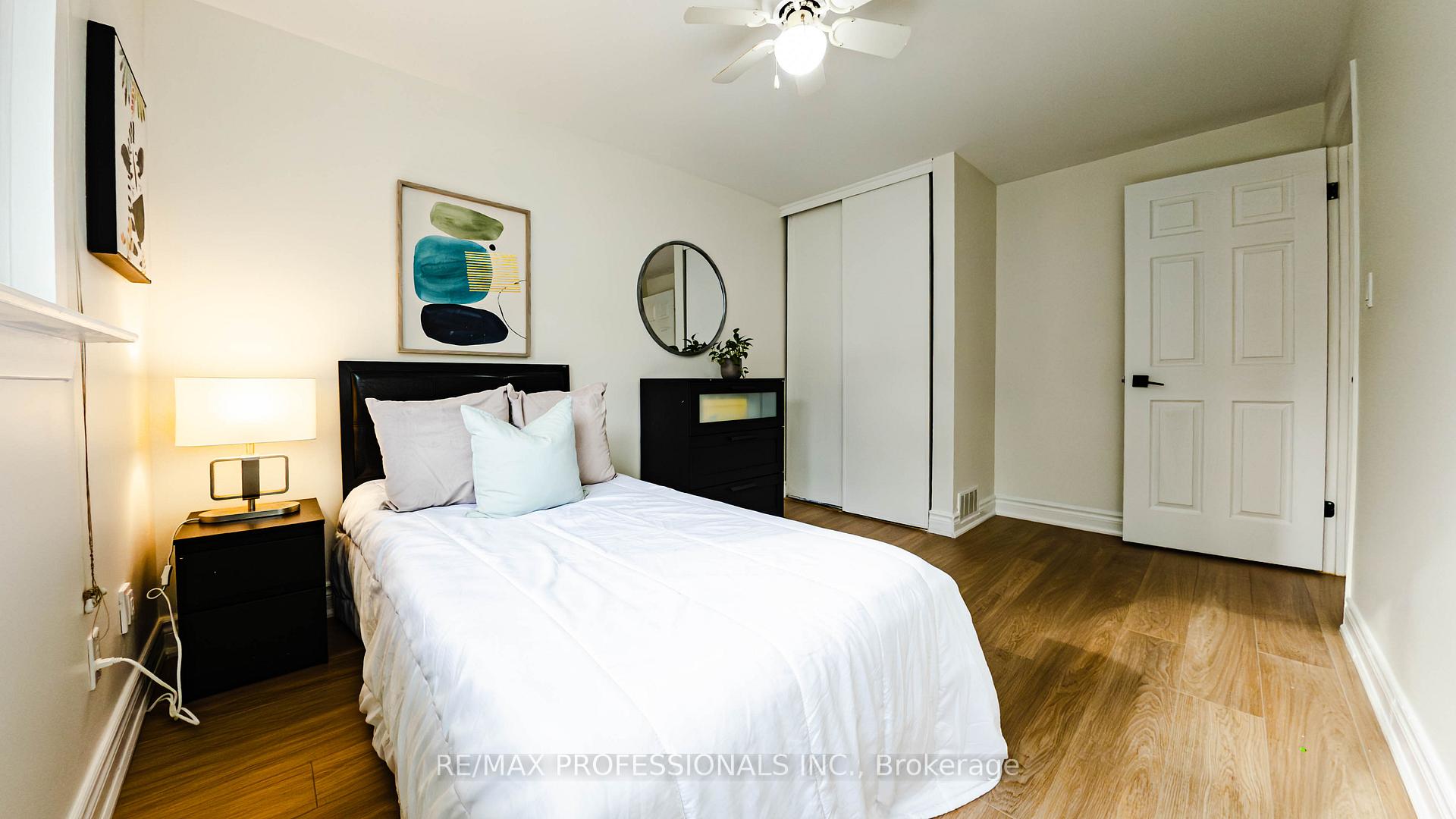 Photo 28 of Unit 27, 1 Wootten Way S, Markham, Sherwood-Amberglen — HOMEH