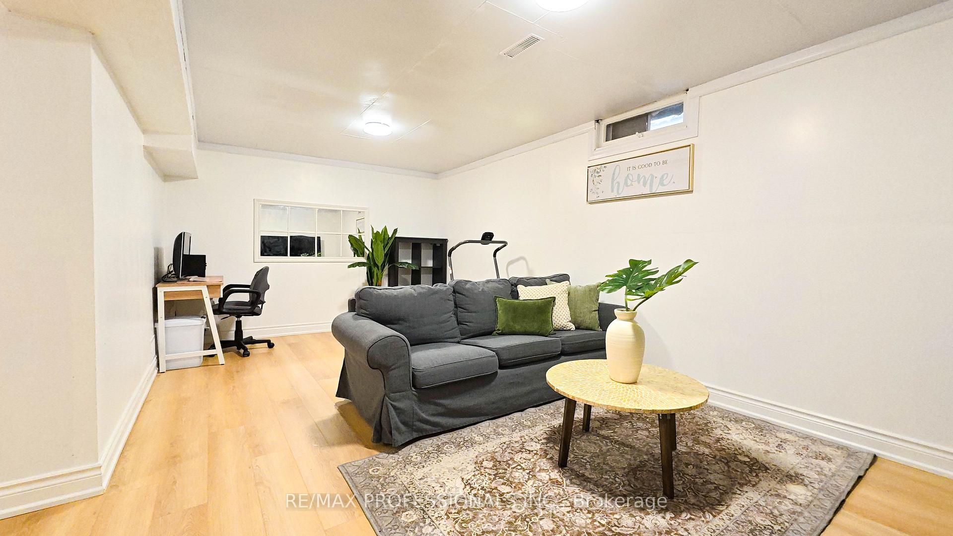 Photo 34 of Unit 27, 1 Wootten Way S, Markham, Sherwood-Amberglen — HOMEH