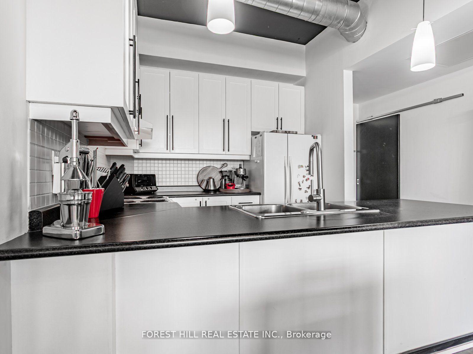 Photo 5 of Unit 407, 194 Merton Street, Toronto, Mount Pleasant West — HOMEH