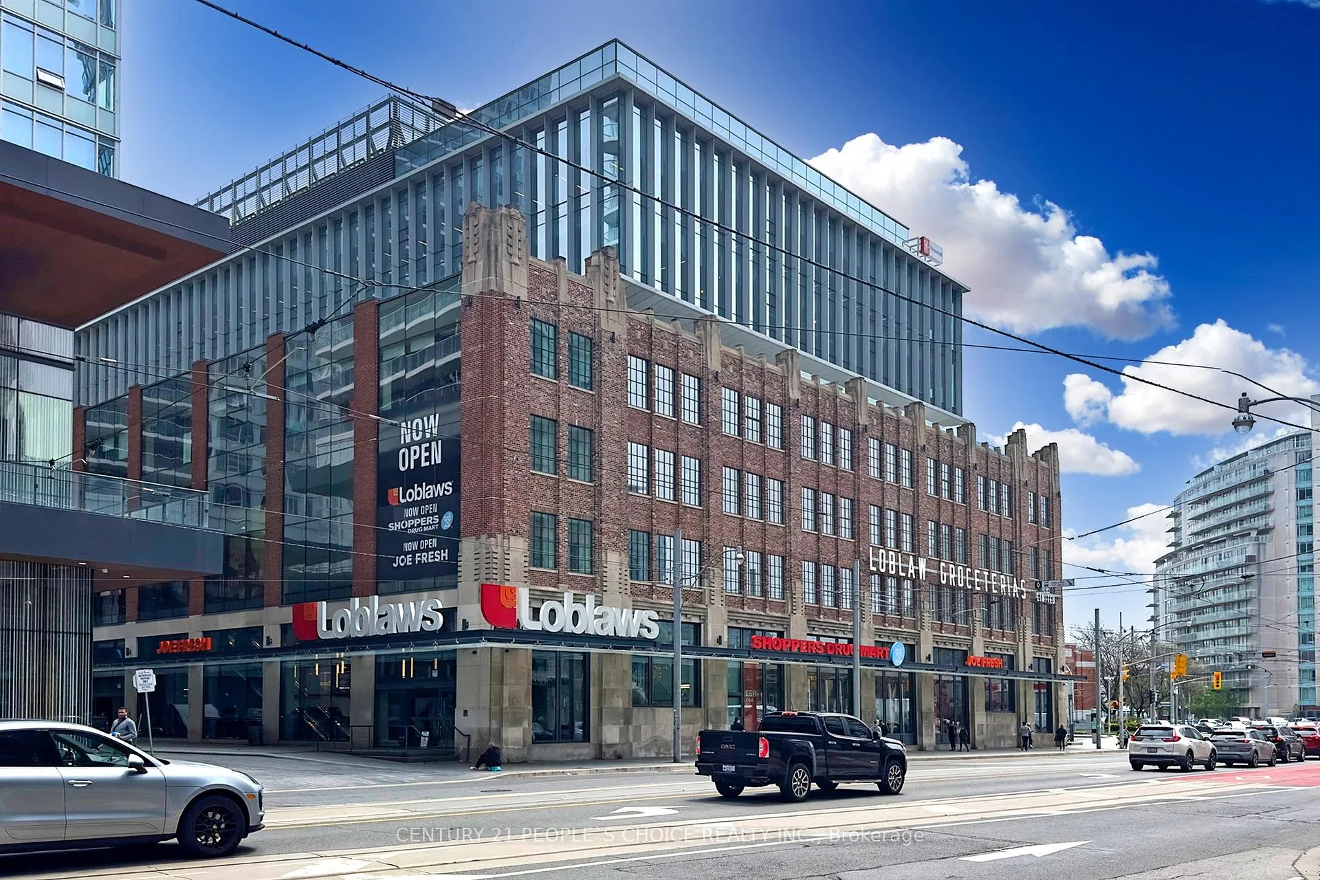Photo 3 of Unit 1006, 17 Bathurst Street NW, Toronto, Waterfront Communities — HOMEH