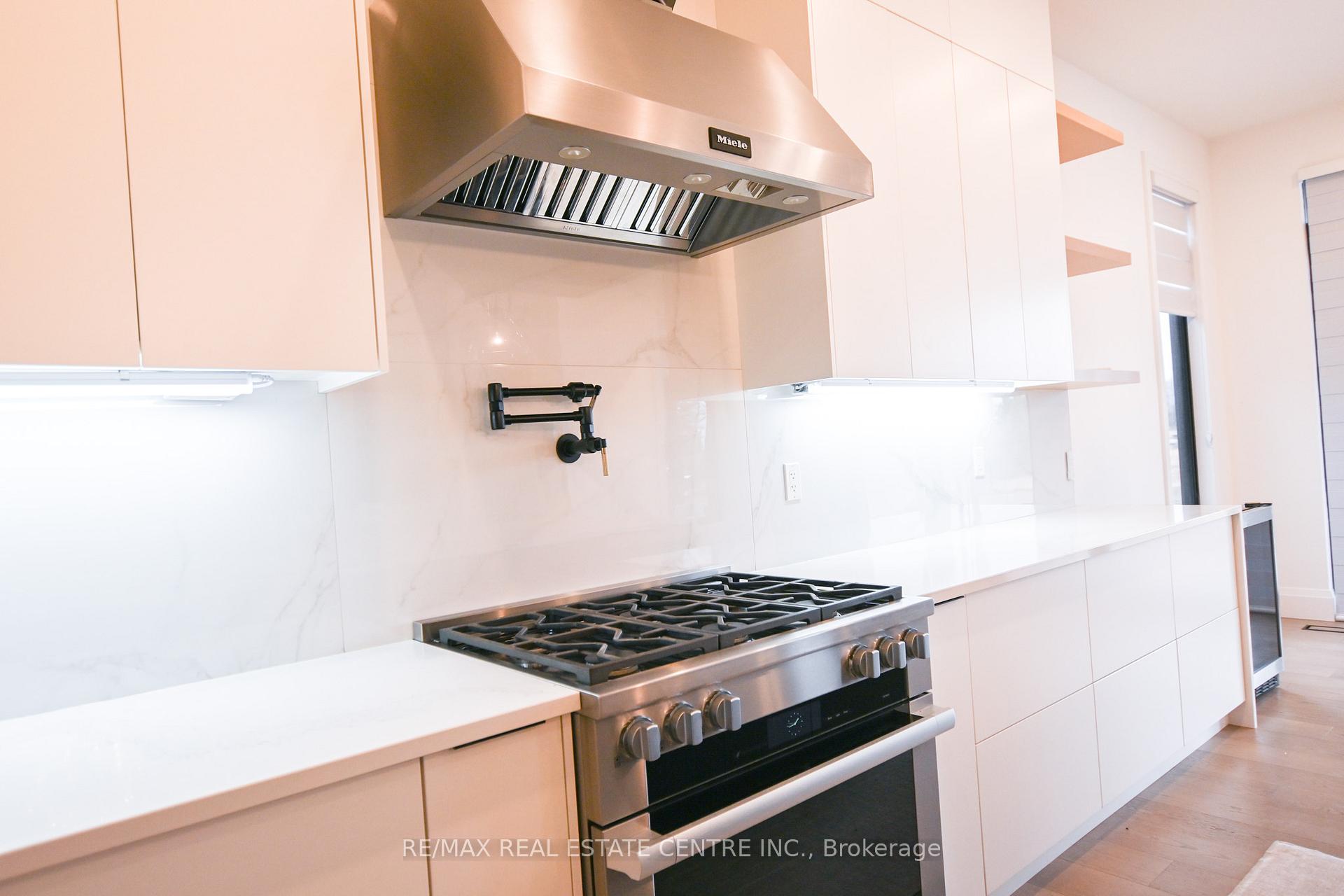 Photo 15 of Unit 3, 7325 Sunset Place, Grimsby, Grimsby Escarpment — HOMEH