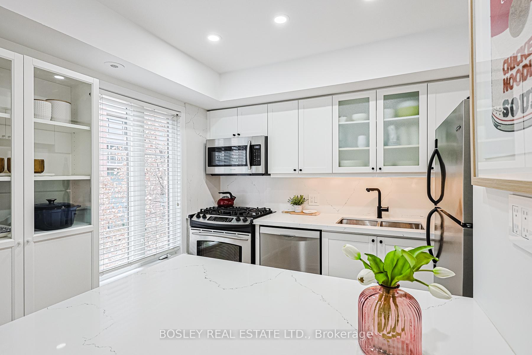 Photo 14 of Unit 923, 50 Western Battery Road, Toronto, Niagara — HOMEH
