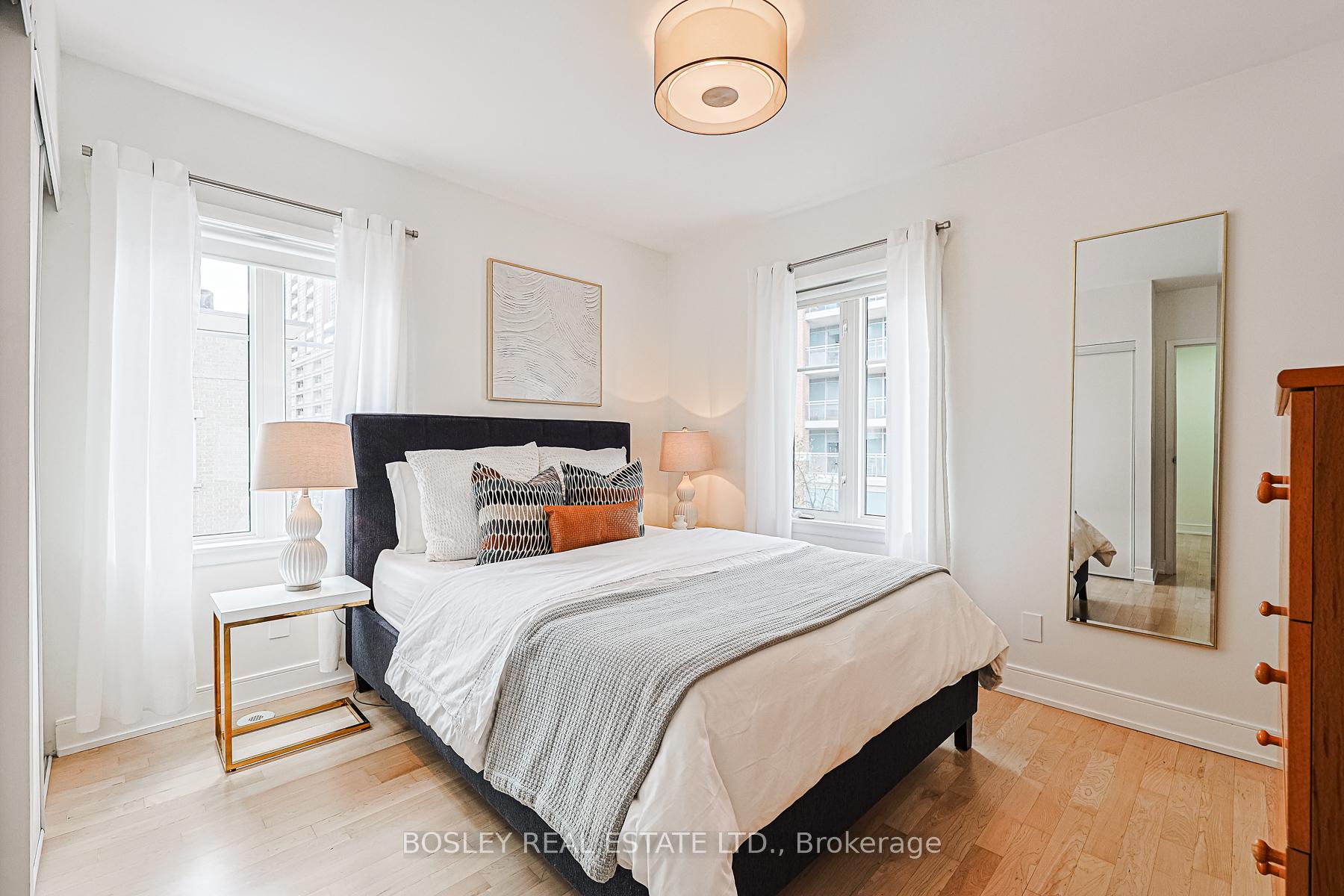 Photo 17 of Unit 923, 50 Western Battery Road, Toronto, Niagara — HOMEH