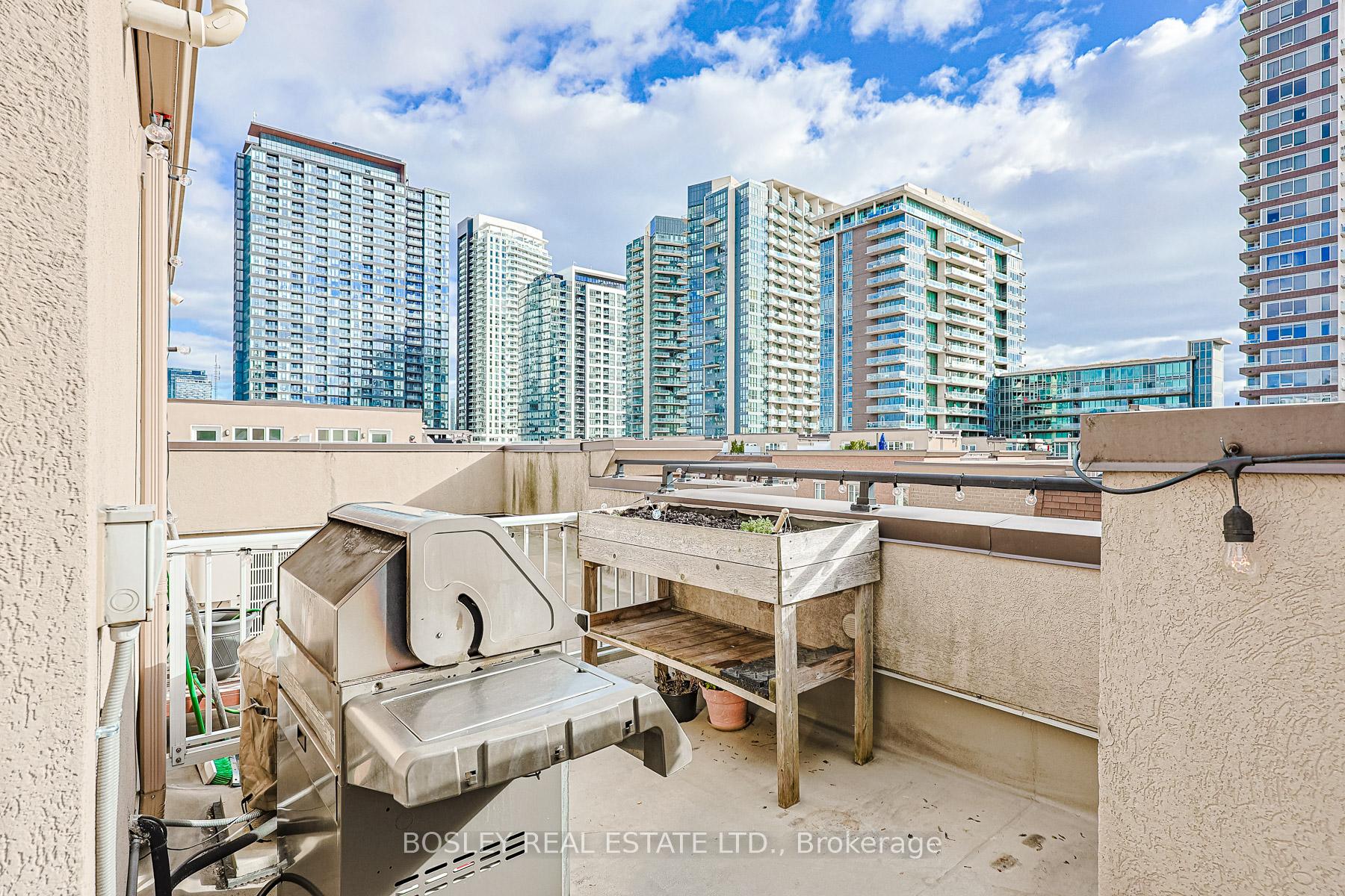 Photo 29 of Unit 923, 50 Western Battery Road, Toronto, Niagara — HOMEH