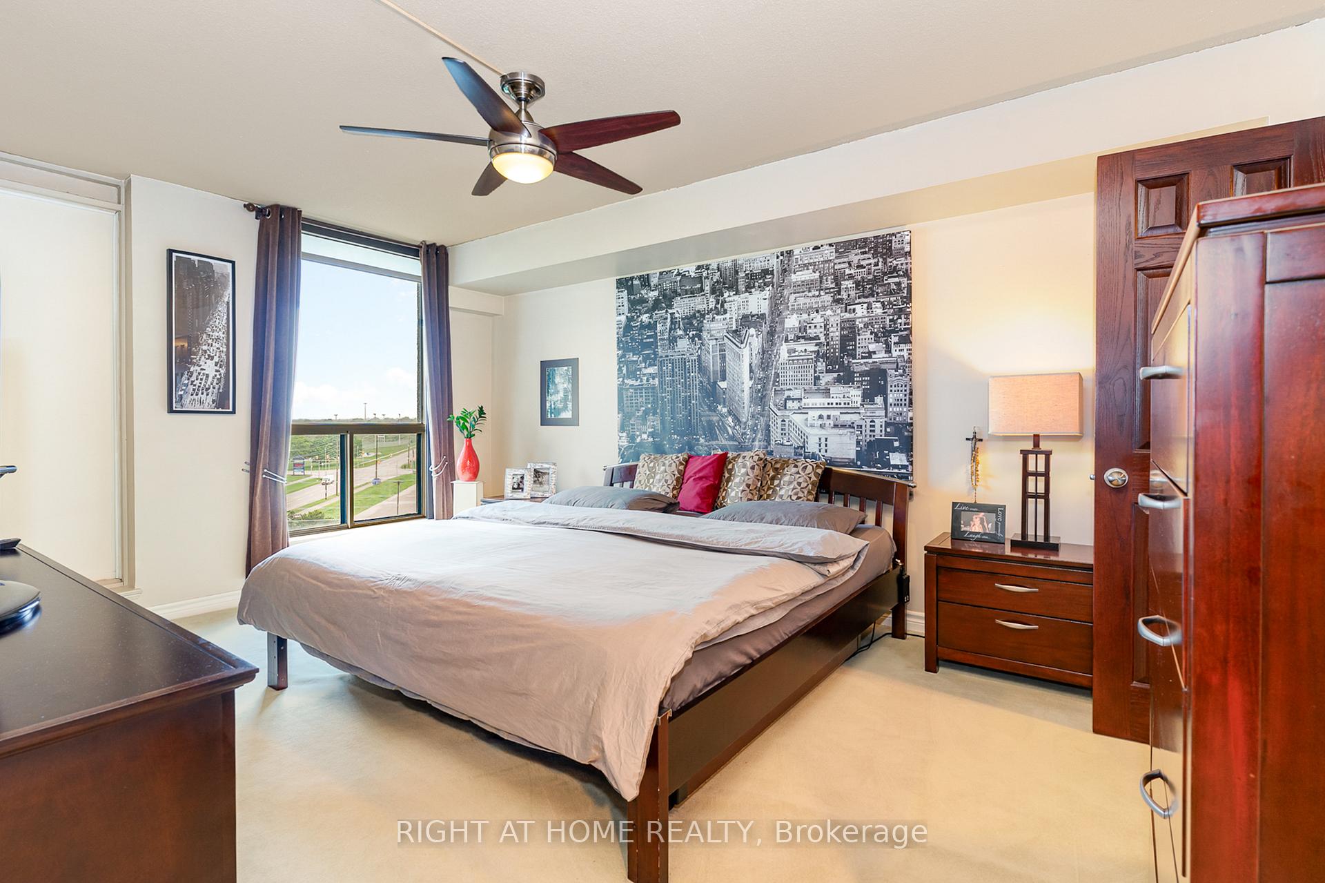 Photo 18 of Unit 911, 360 Watson Street, Whitby, Port Whitby — HOMEH