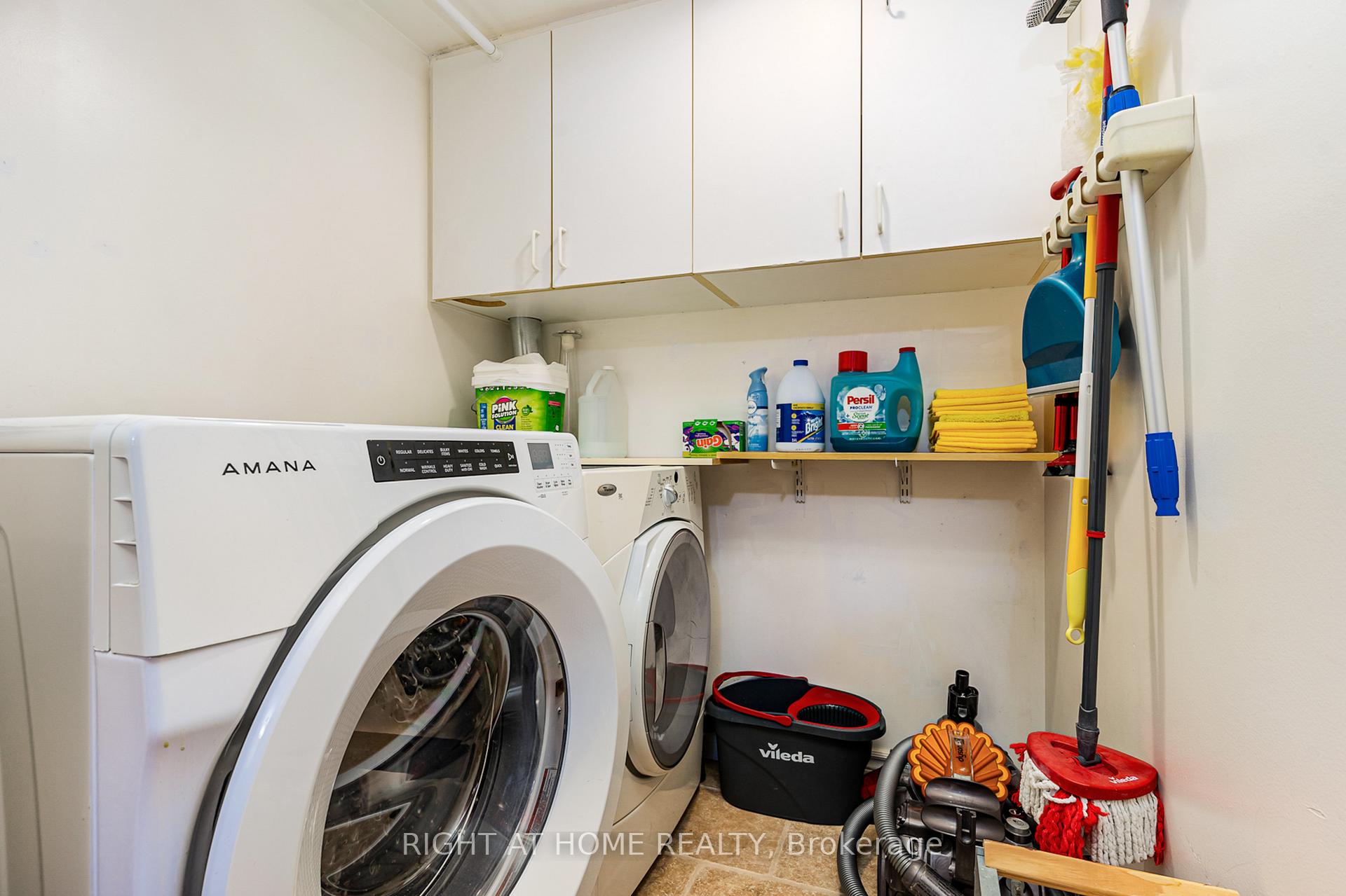 Photo 22 of Unit 911, 360 Watson Street, Whitby, Port Whitby — HOMEH