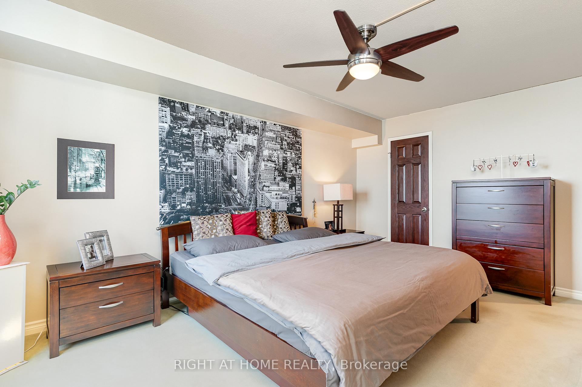 Photo 23 of Unit 911, 360 Watson Street, Whitby, Port Whitby — HOMEH
