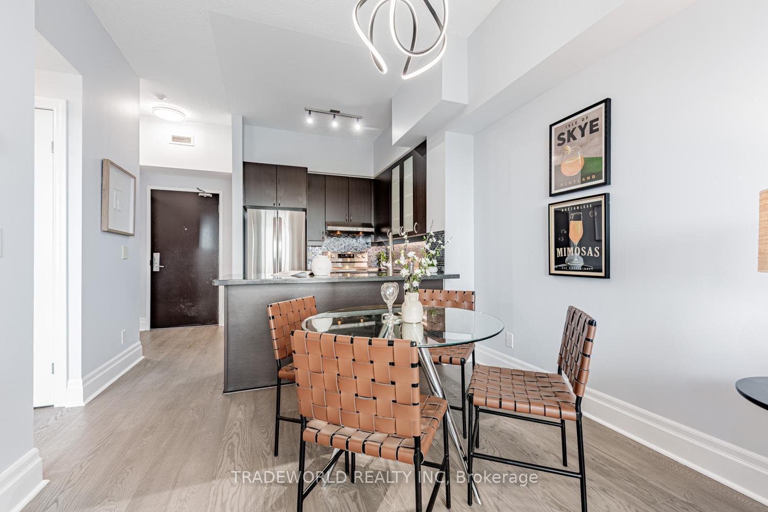 Photo 9 of Unit 707, 39 Upper Duke Crescent, Markham, Unionville — HOMEH