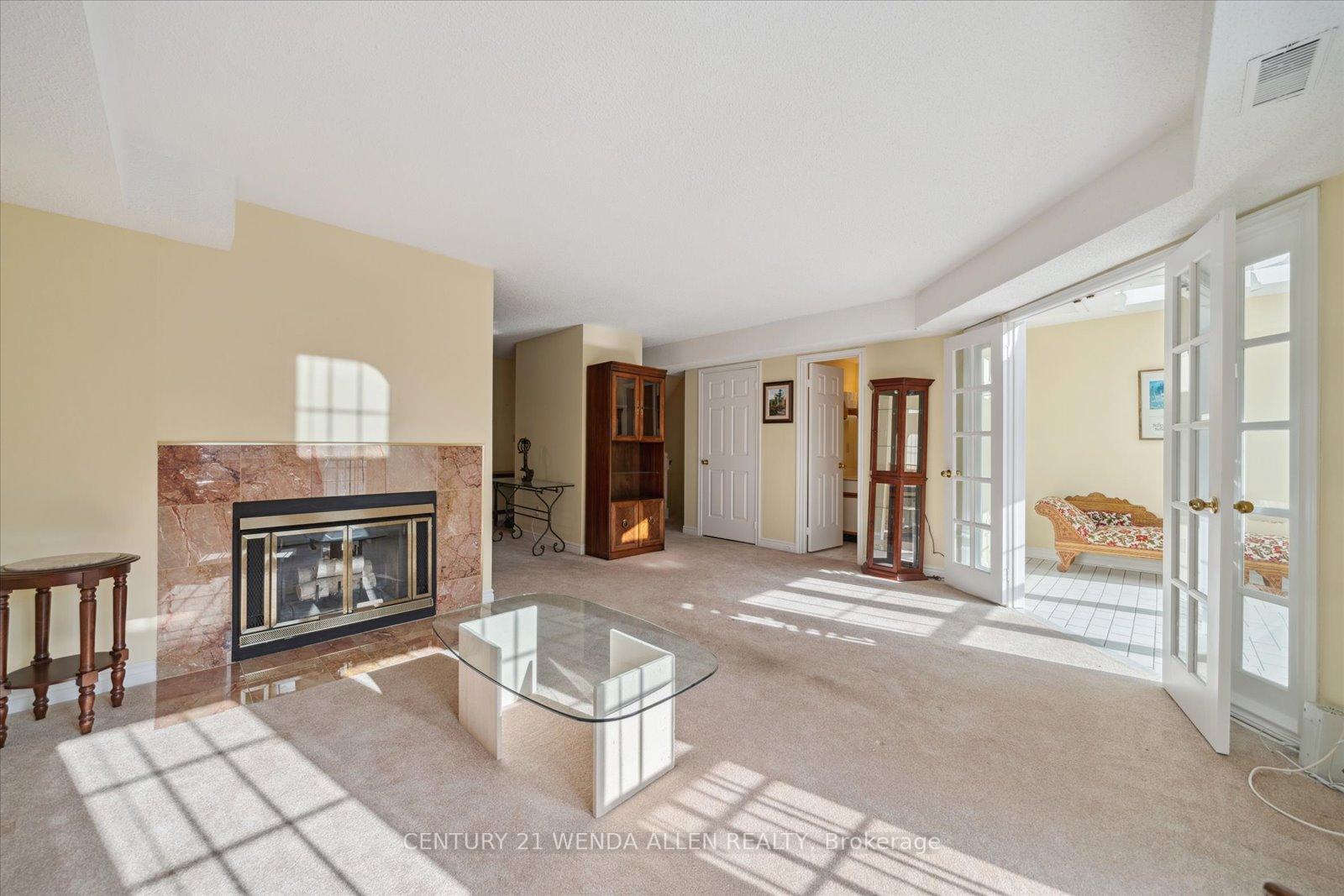 Photo 4 of Unit I8, 1659 Nash Road, Clarington, Courtice — HOMEH