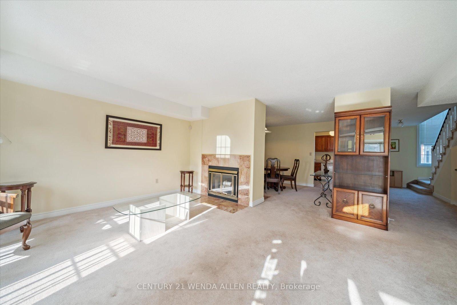Photo 5 of Unit I8, 1659 Nash Road, Clarington, Courtice — HOMEH