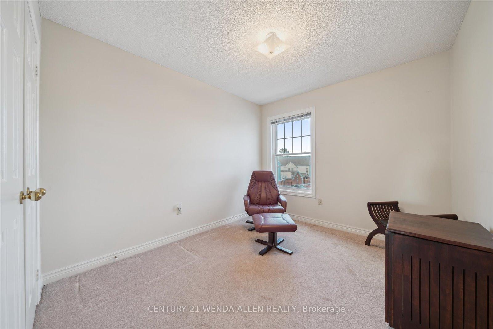 Photo 25 of Unit I8, 1659 Nash Road, Clarington, Courtice — HOMEH