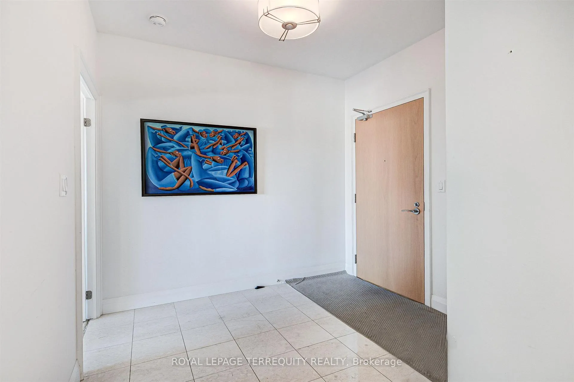 Photo 7 of Unit 418, 1 Bedford Road, Toronto, The Annex — HOMEH