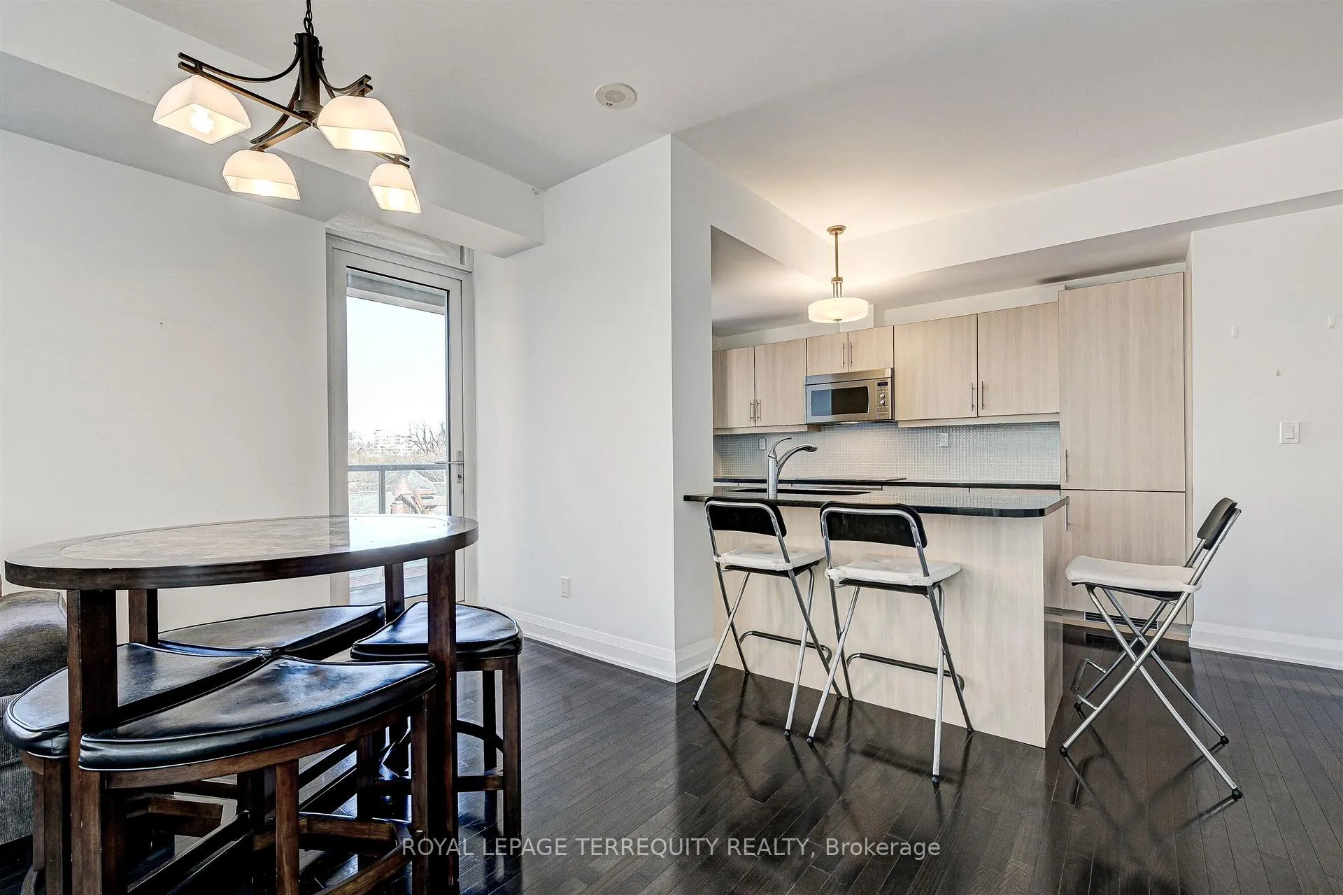 Photo 14 of Unit 418, 1 Bedford Road, Toronto, The Annex — HOMEH