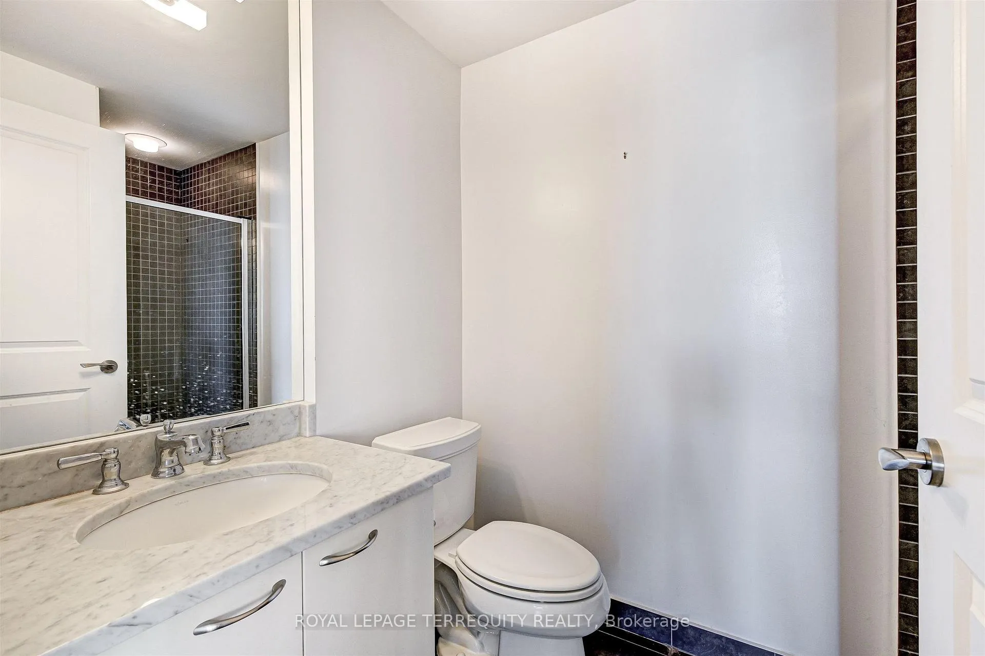Photo 26 of Unit 418, 1 Bedford Road, Toronto, The Annex — HOMEH