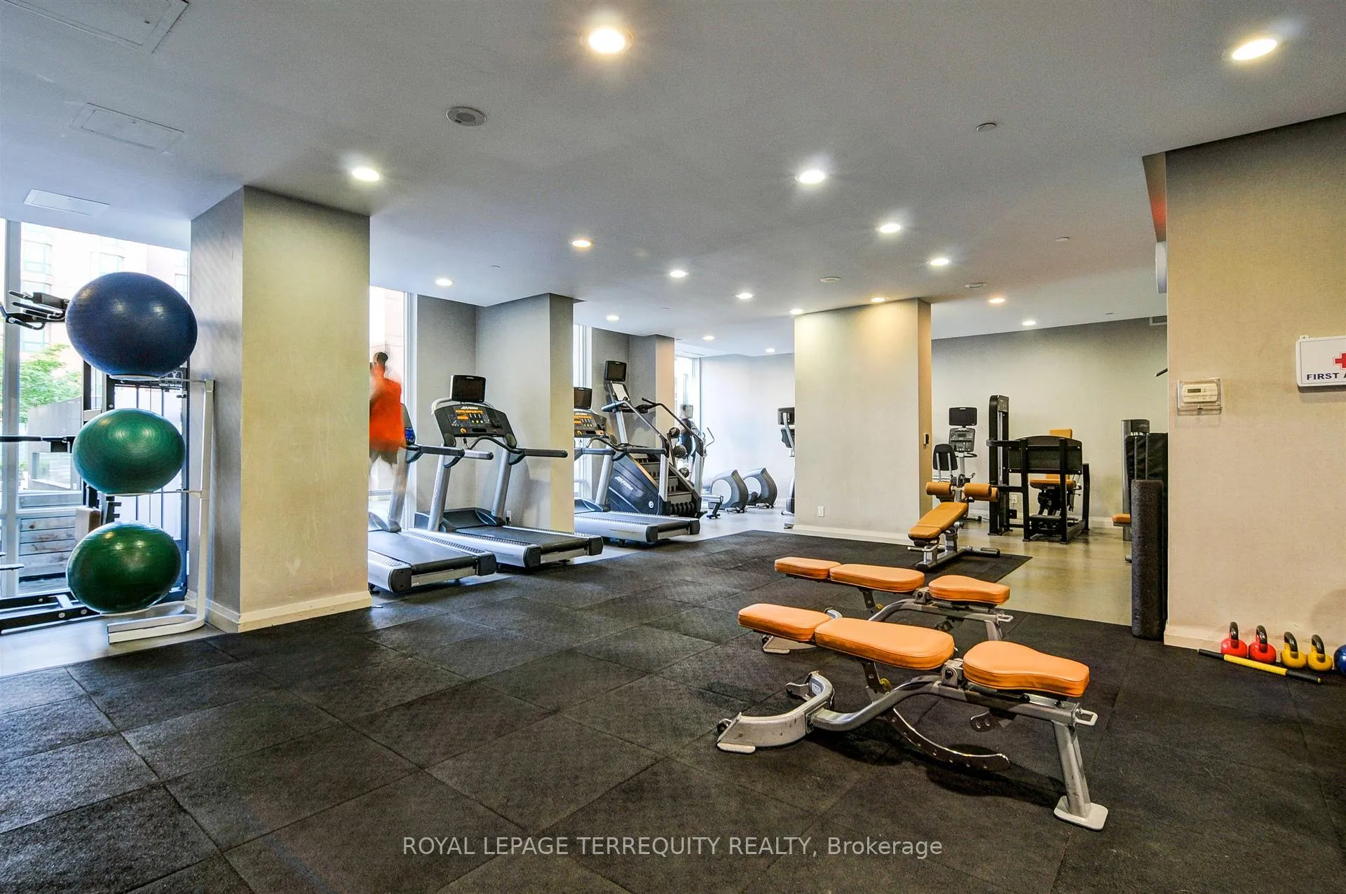 Photo 31 of Unit 418, 1 Bedford Road, Toronto, The Annex — HOMEH
