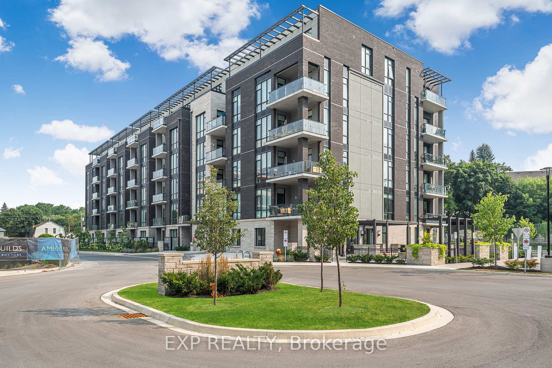 Front of Unit 105, 42 Mill Street