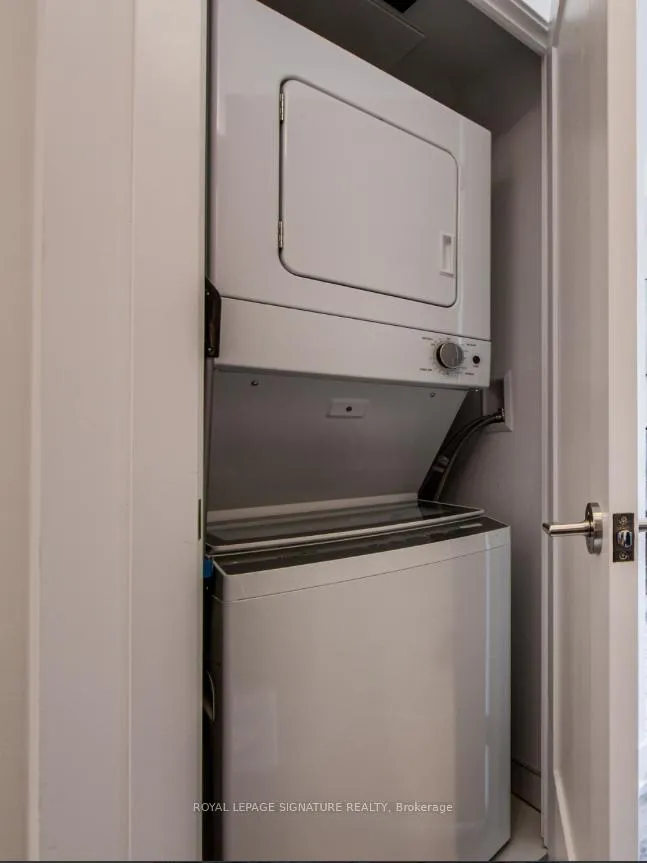Photo 7 of Unit 202, 2545 Simcoe Street N, Oshawa, Windfields — HOMEH
