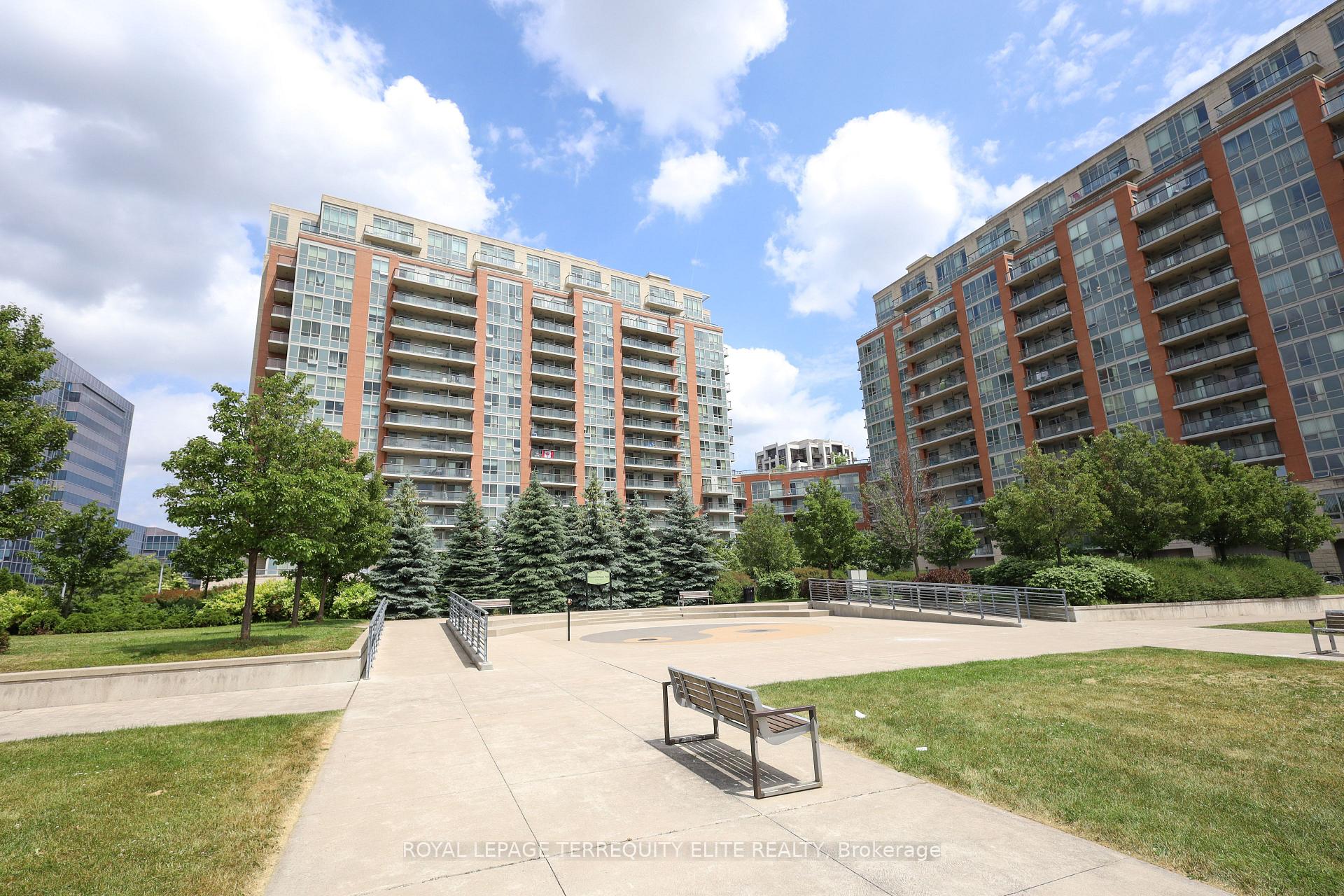 Photo 2 of Unit UPH1, 60 South Town Centre Boulevard, Markham, Unionville — HOMEH