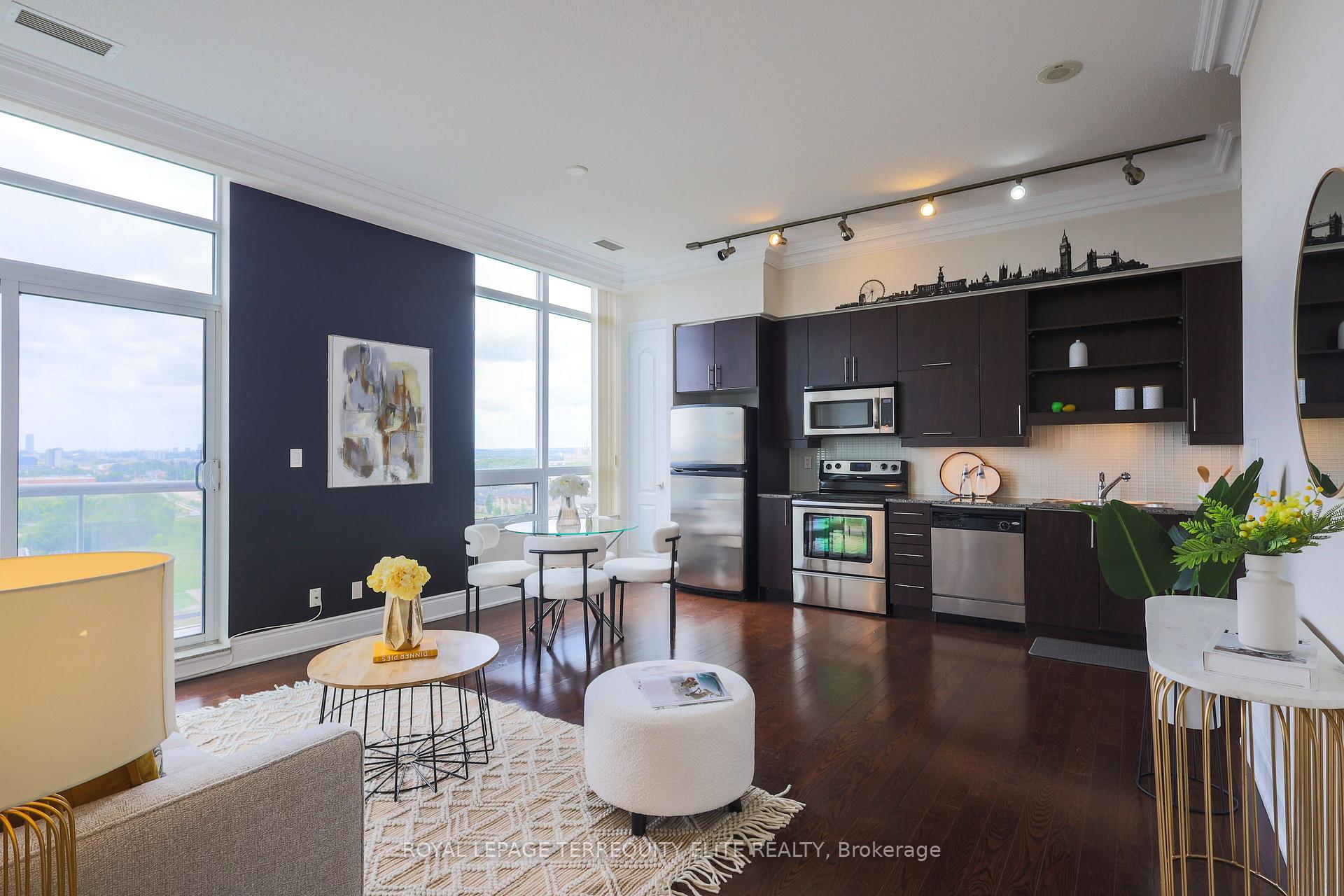 Photo 10 of Unit UPH1, 60 South Town Centre Boulevard, Markham, Unionville — HOMEH