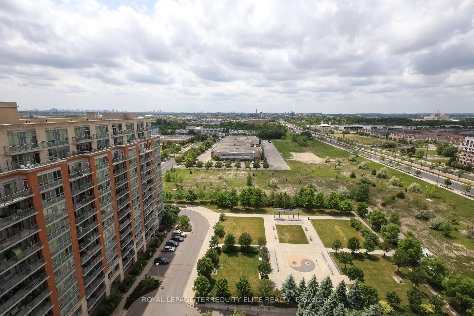 Photo 17 of Unit UPH1, 60 South Town Centre Boulevard, Markham, Unionville — HOMEH